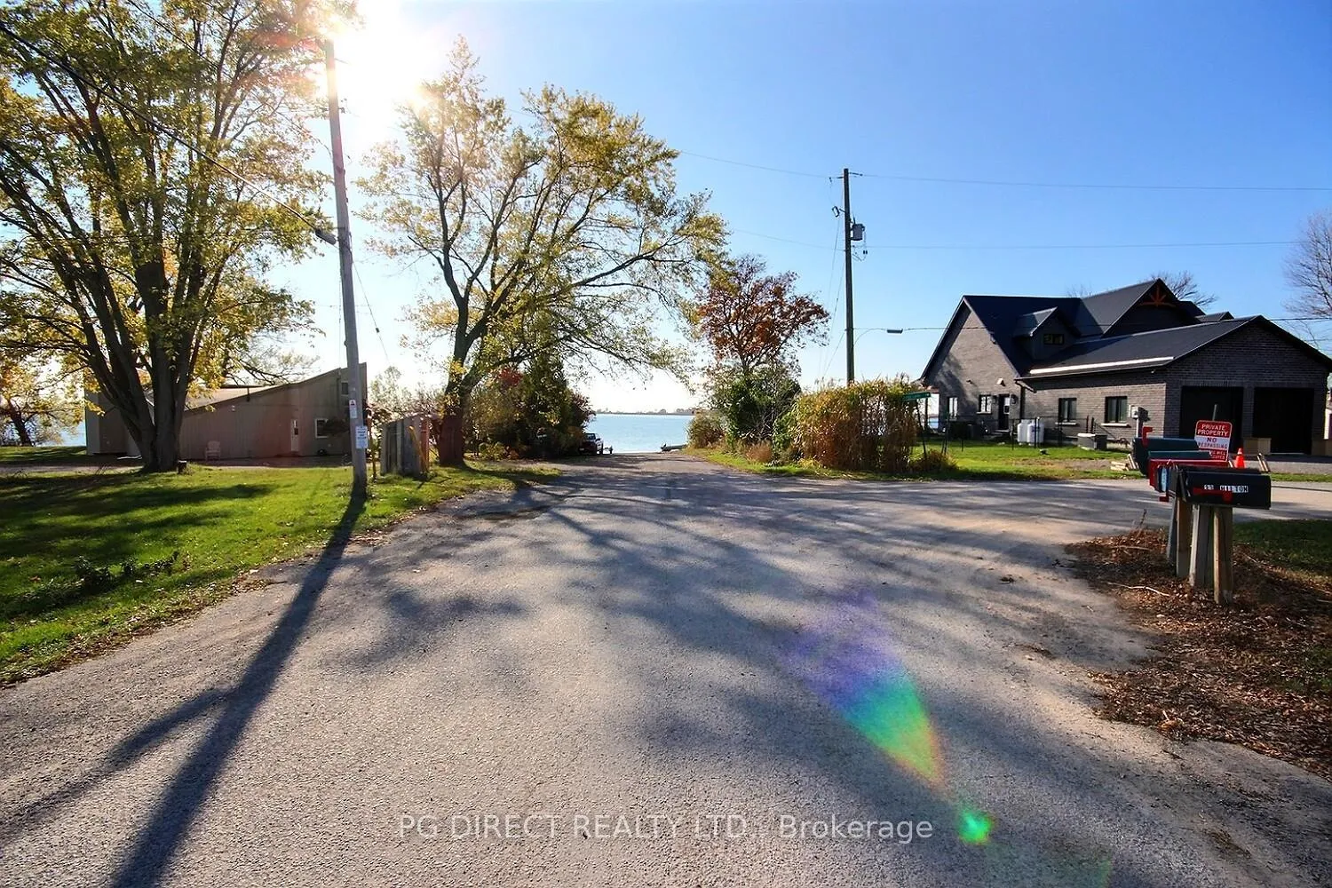 Photo 17 of 644 Smokes Point Road, Prince Edward County, Ameliasburgh — HOMEH