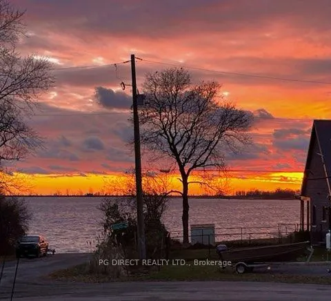 Photo 19 of 644 Smokes Point Road, Prince Edward County, Ameliasburgh — HOMEH