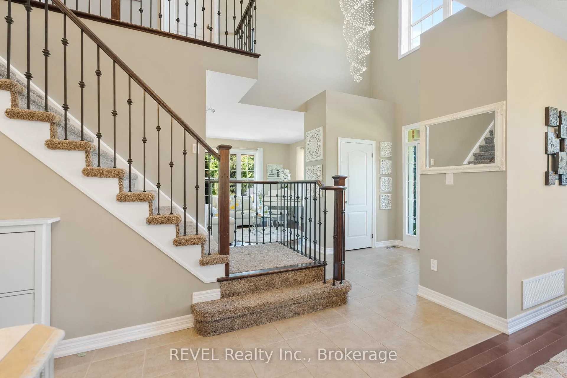 Photo 7 of 6500 St. Michael Avenue, Niagara Falls, Forestview — HOMEH