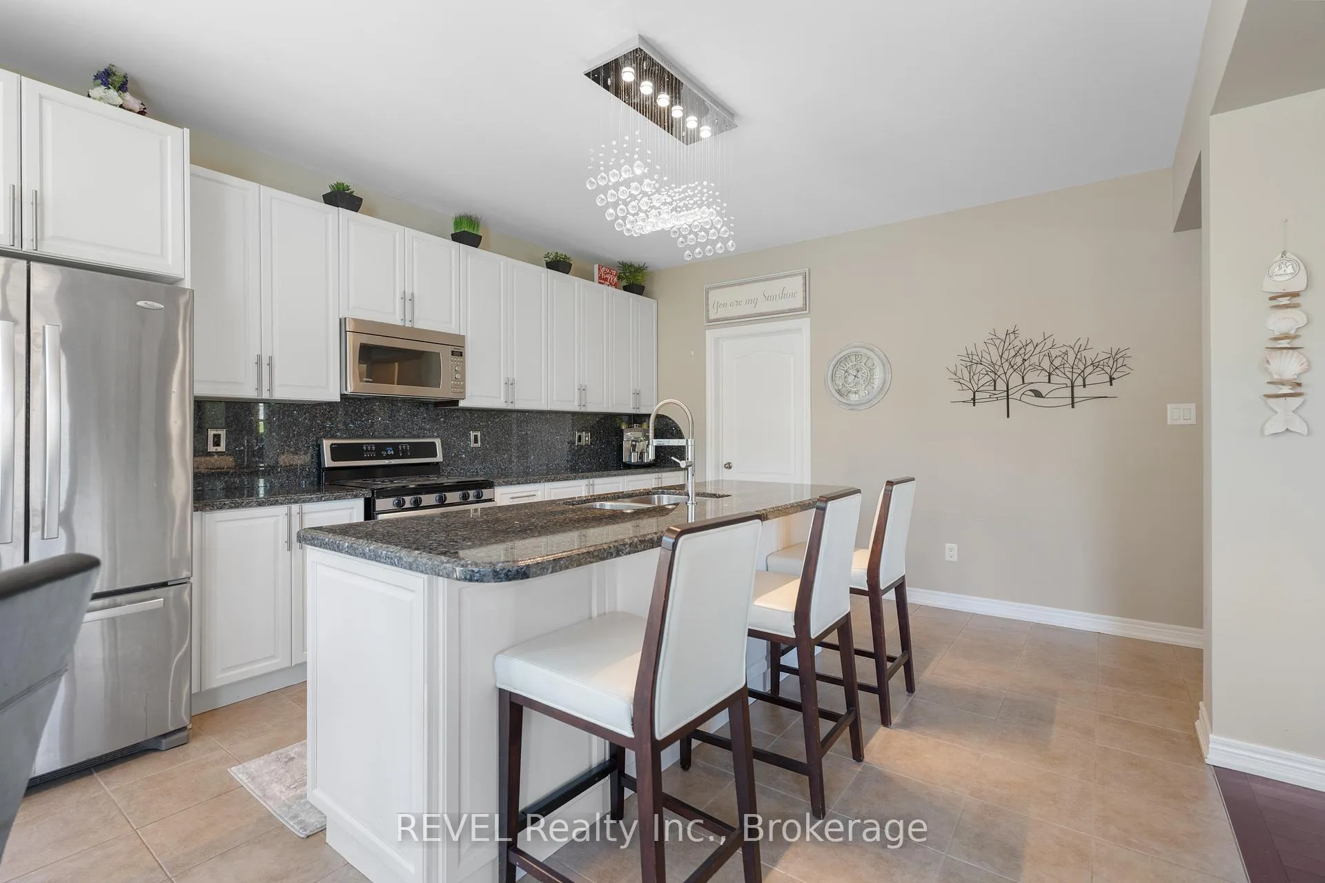 Photo 12 of 6500 St. Michael Avenue, Niagara Falls, Forestview — HOMEH