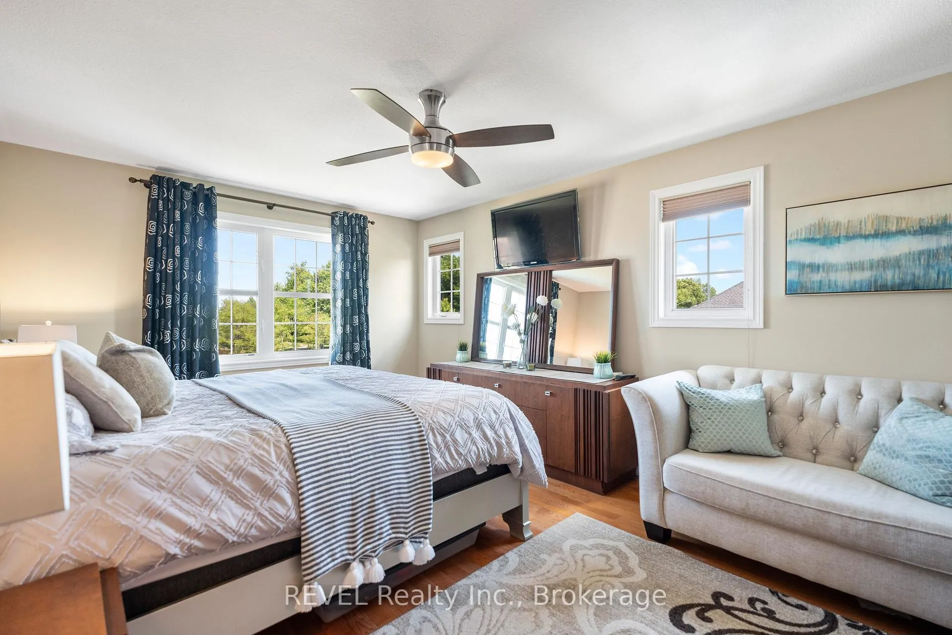 Photo 18 of 6500 St. Michael Avenue, Niagara Falls, Forestview — HOMEH