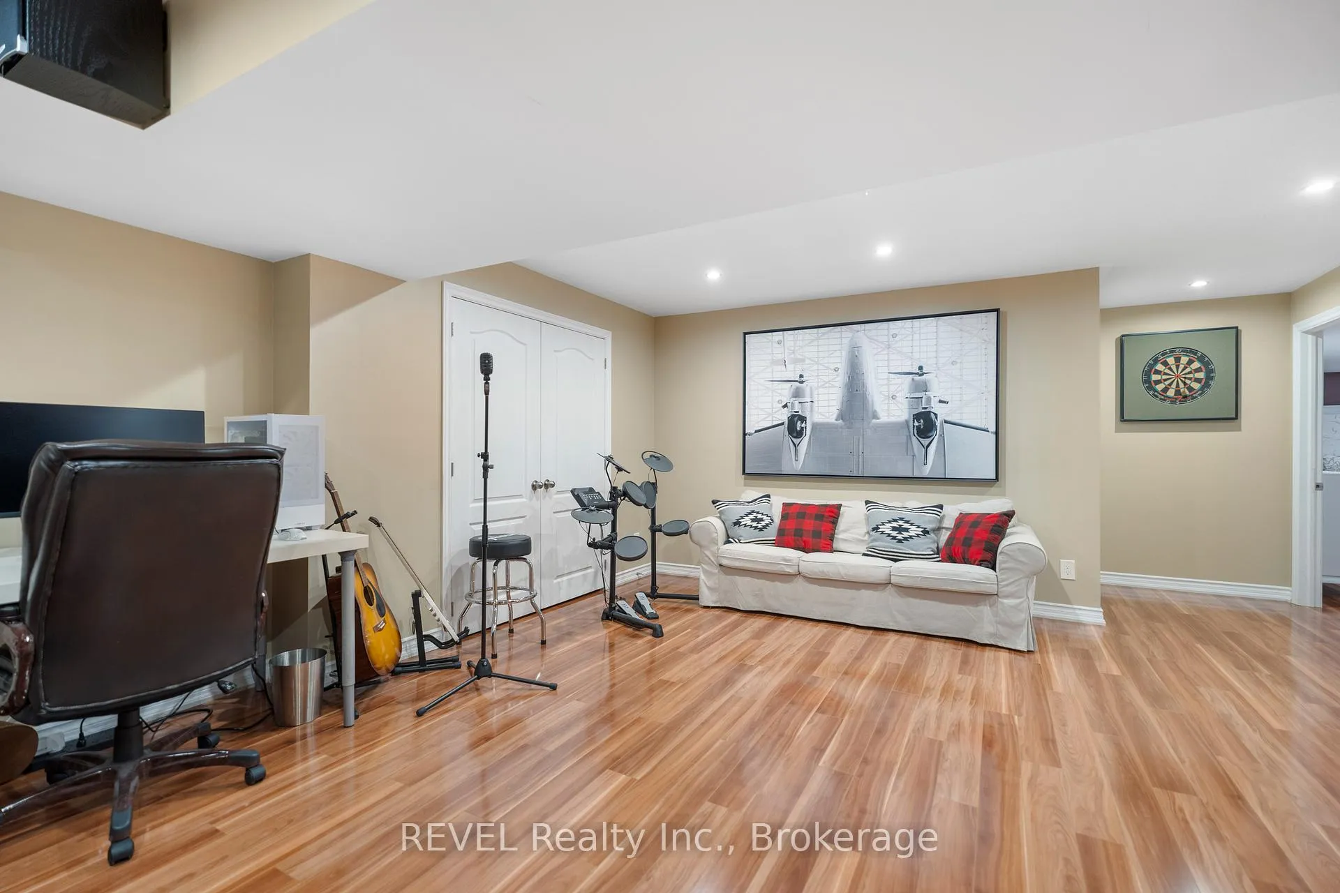 Photo 30 of 6500 St. Michael Avenue, Niagara Falls, Forestview — HOMEH