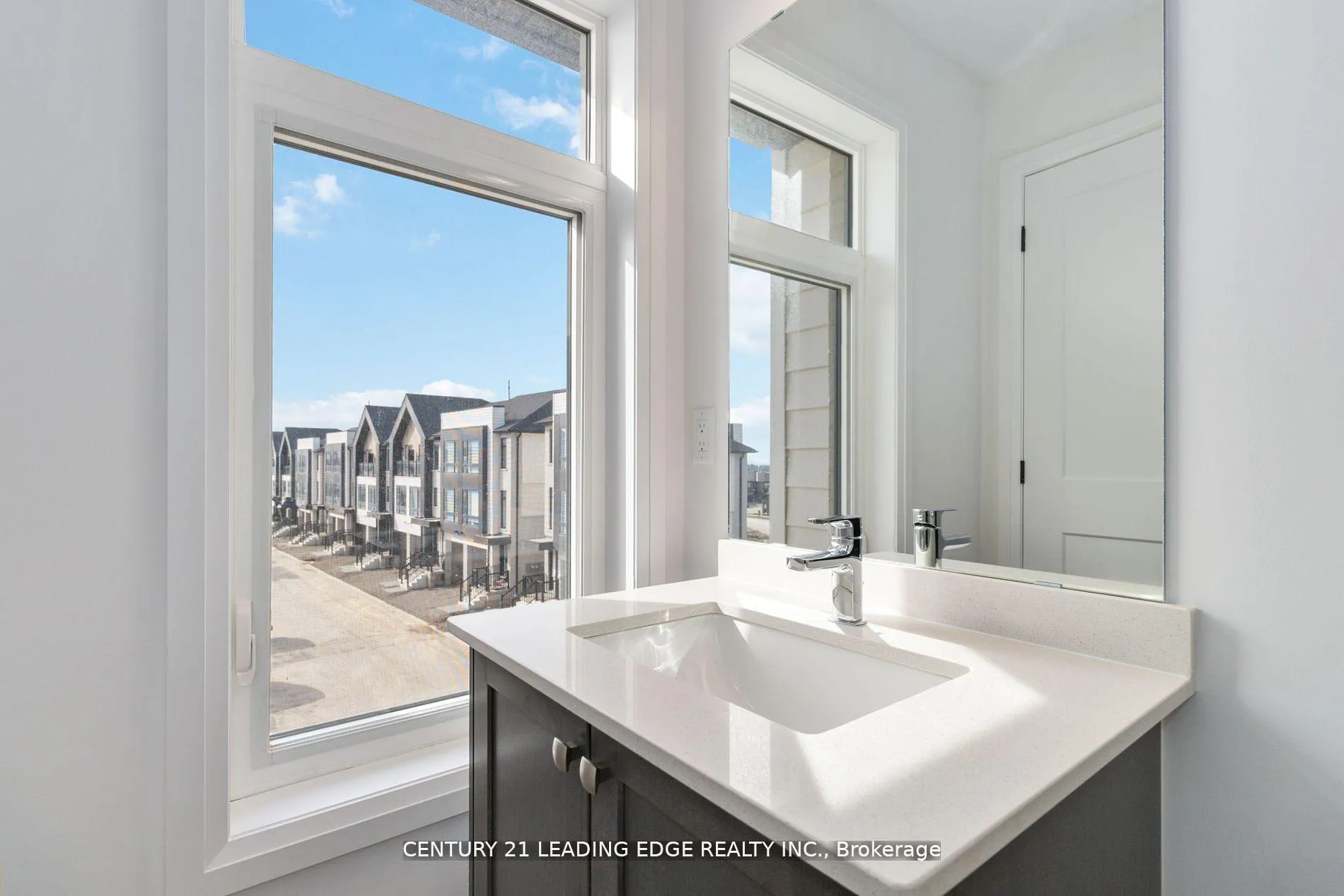 Photo 23 of Unit 52, 55 Tom Brown Drive, Brant, Paris — HOMEH