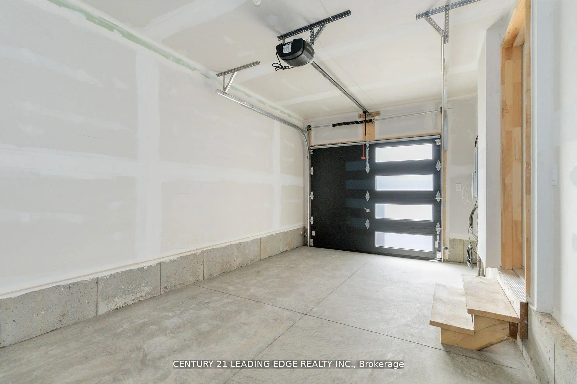 Photo 33 of Unit 52, 55 Tom Brown Drive, Brant, Paris — HOMEH