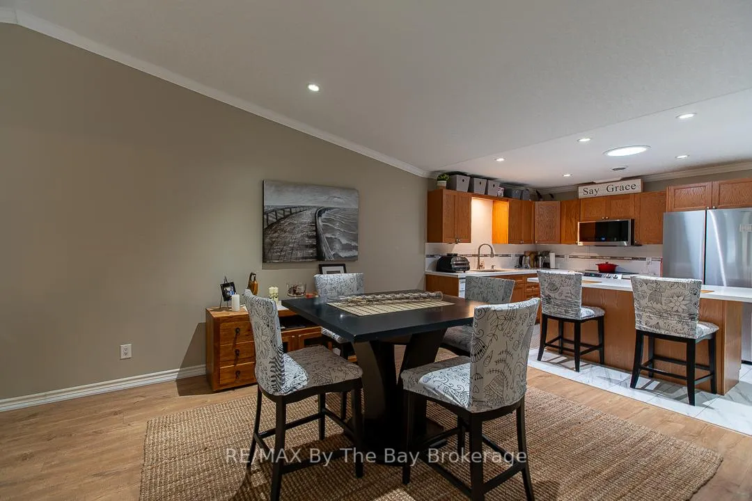Photo 20 of 67 Meadow Lane, Wasaga Beach — HOMEH