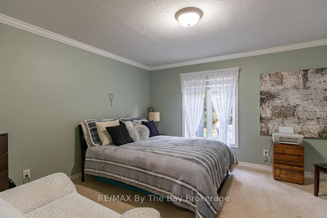 Photo 33 of 67 Meadow Lane, Wasaga Beach — HOMEH