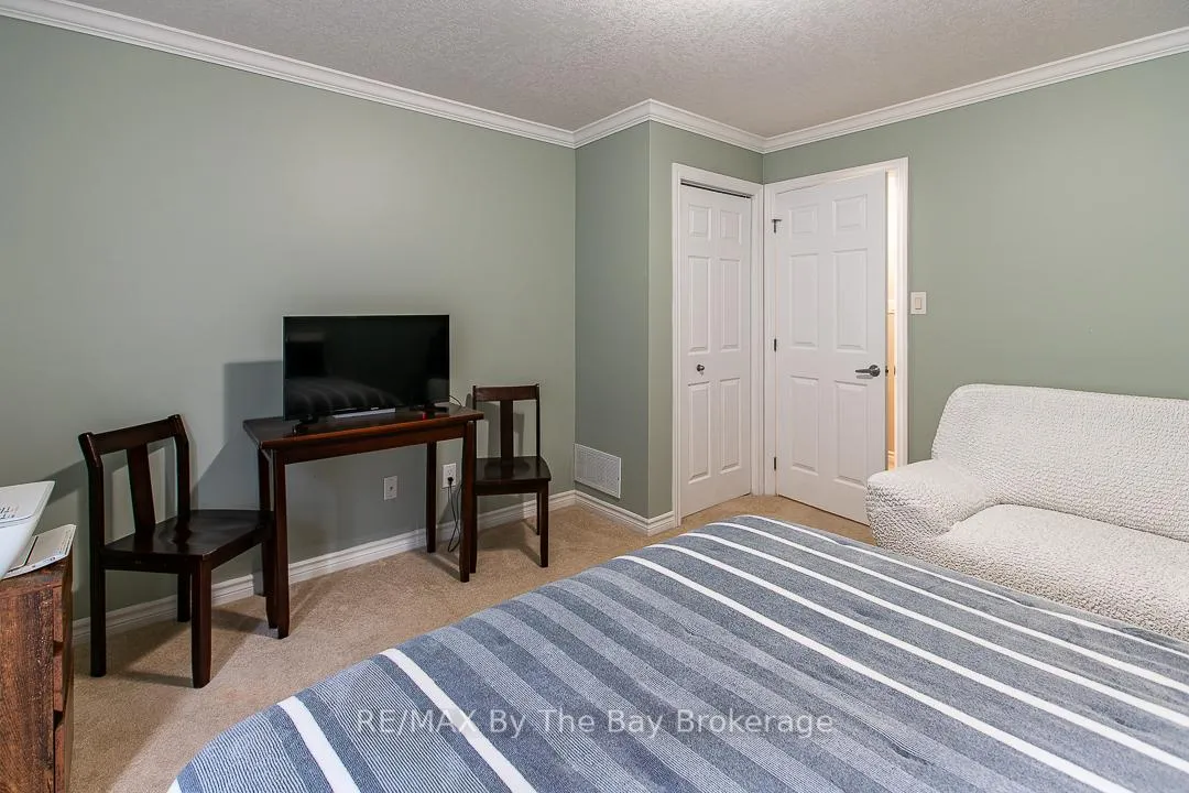 Photo 34 of 67 Meadow Lane, Wasaga Beach — HOMEH