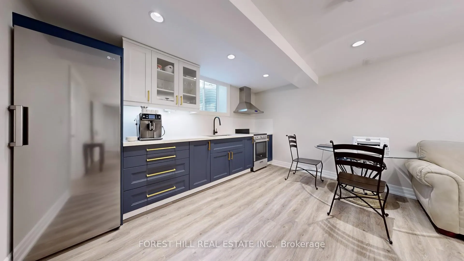 Photo 37 of 2 Forestview Court, Kawartha Lakes, Ops — HOMEH