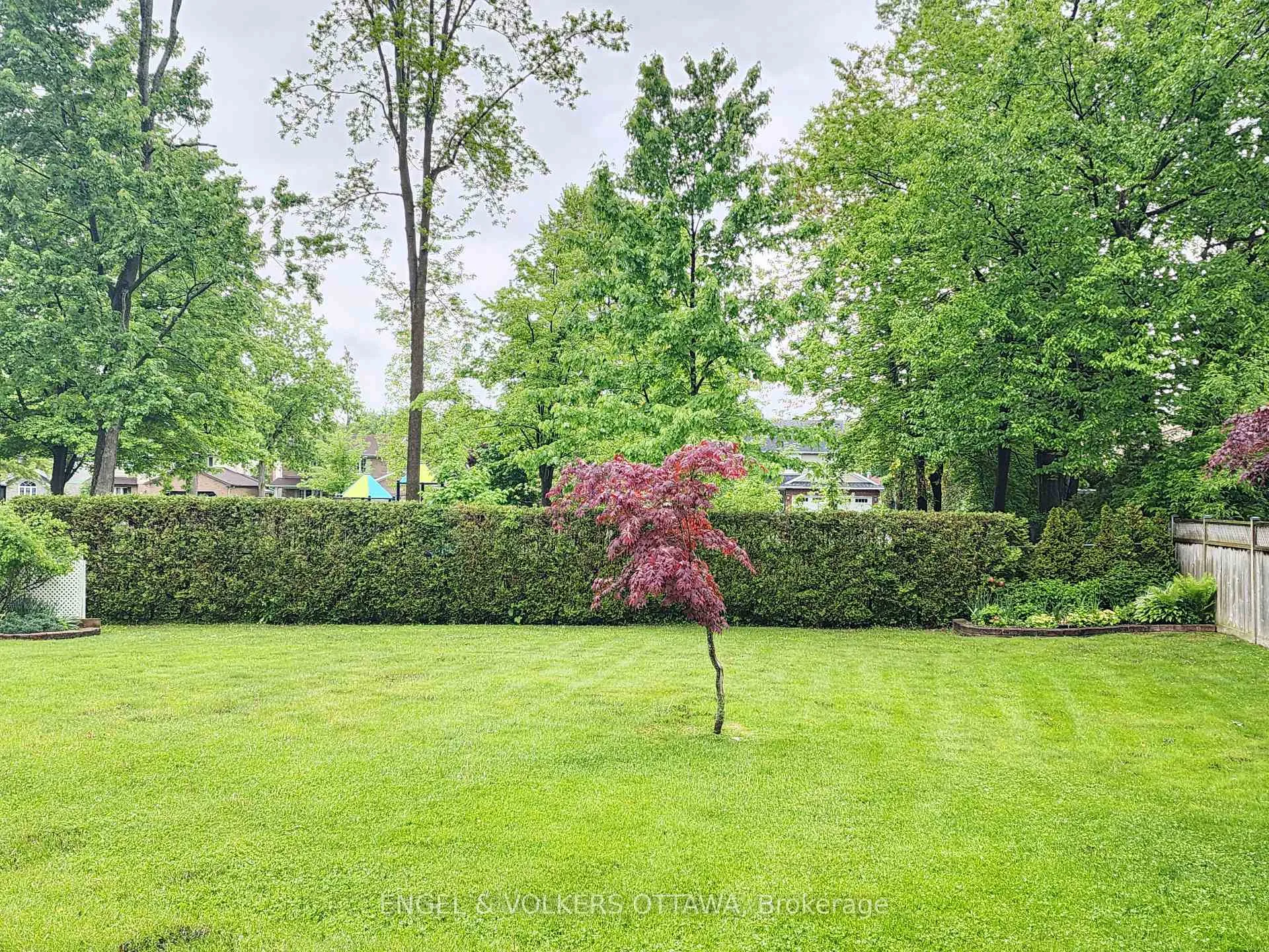 Photo 6 of 1732 Blakely Drive NW, Cornwall — HOMEH