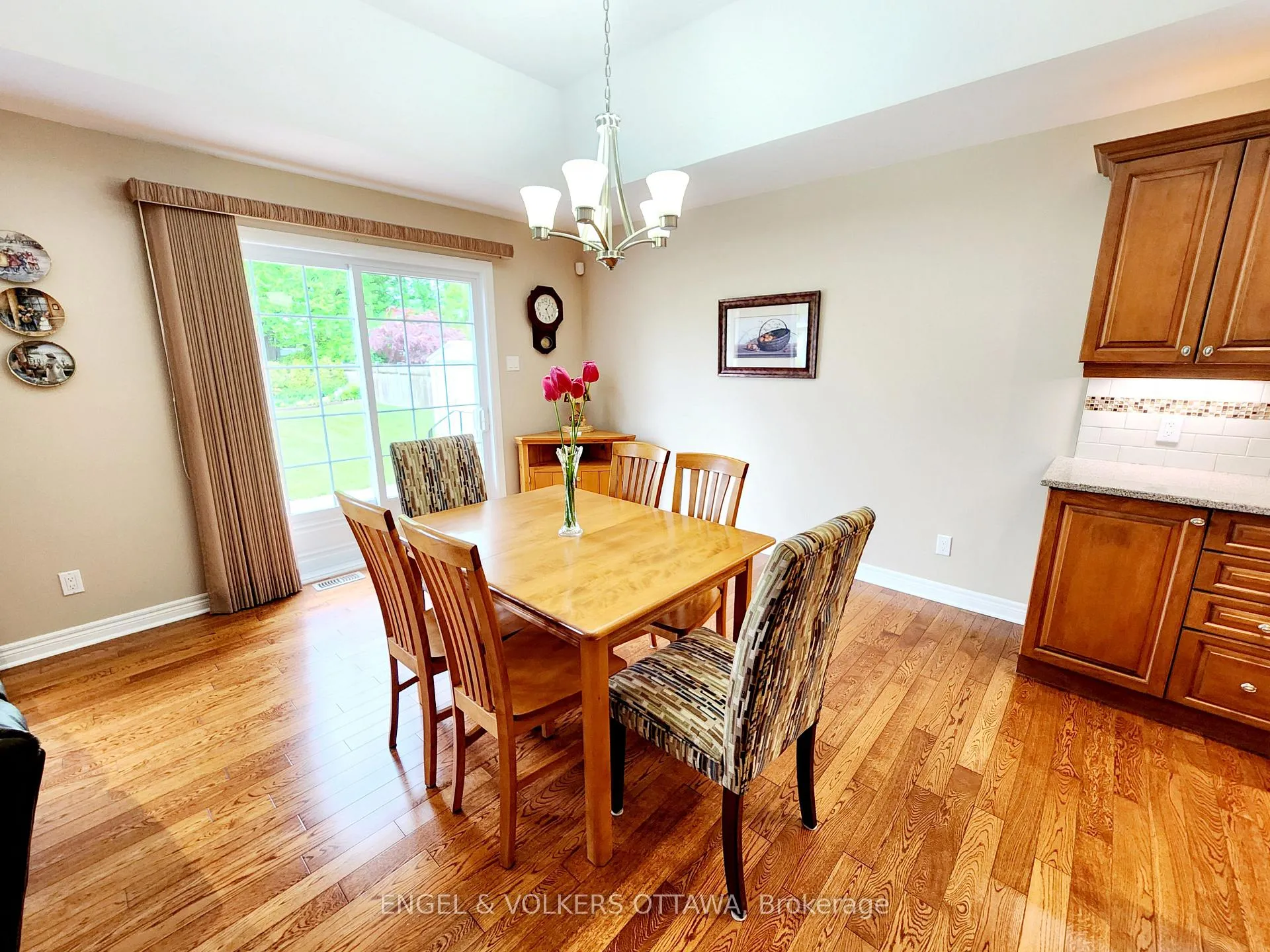 Photo 14 of 1732 Blakely Drive NW, Cornwall — HOMEH