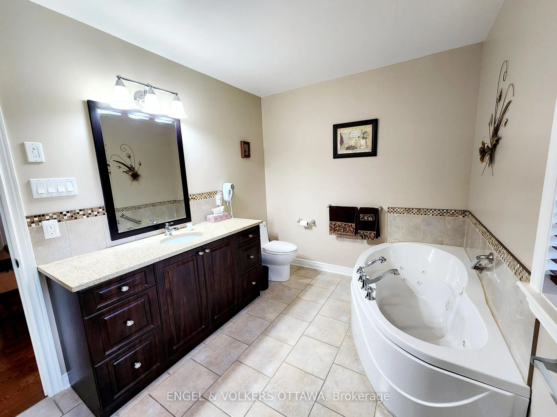 Photo 20 of 1732 Blakely Drive NW, Cornwall — HOMEH