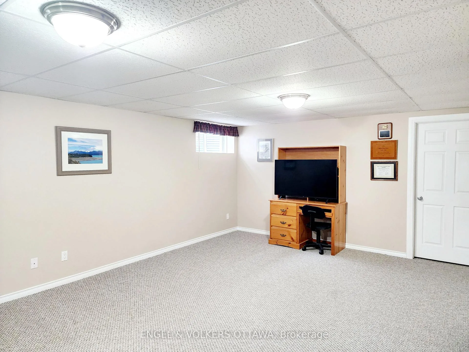 Photo 28 of 1732 Blakely Drive NW, Cornwall — HOMEH