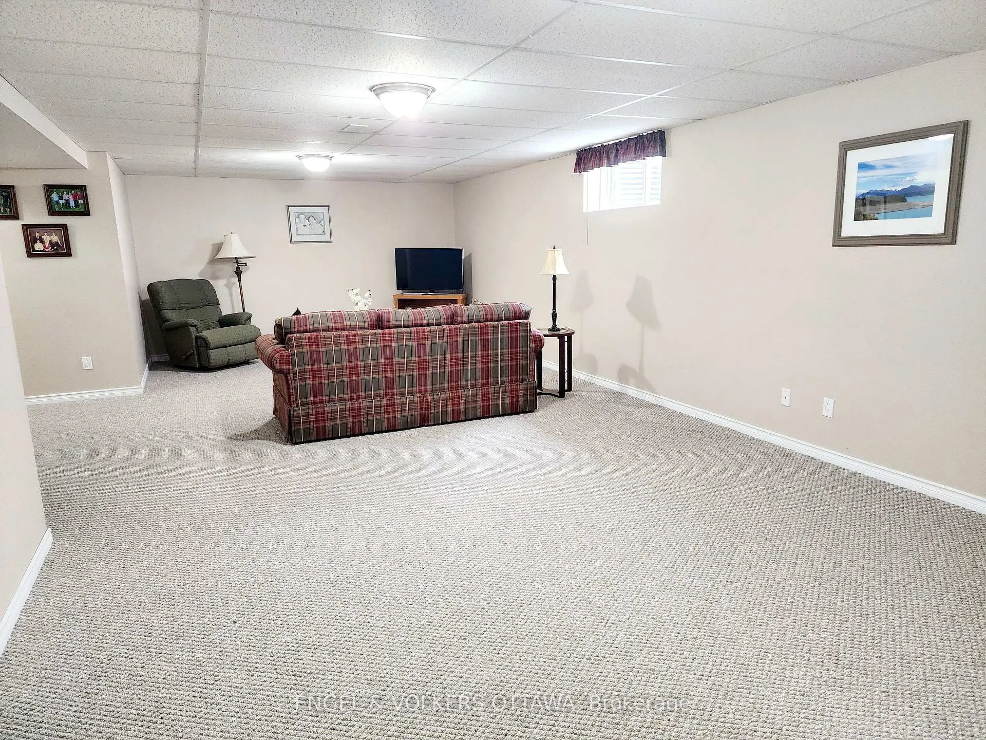 Photo 29 of 1732 Blakely Drive NW, Cornwall — HOMEH