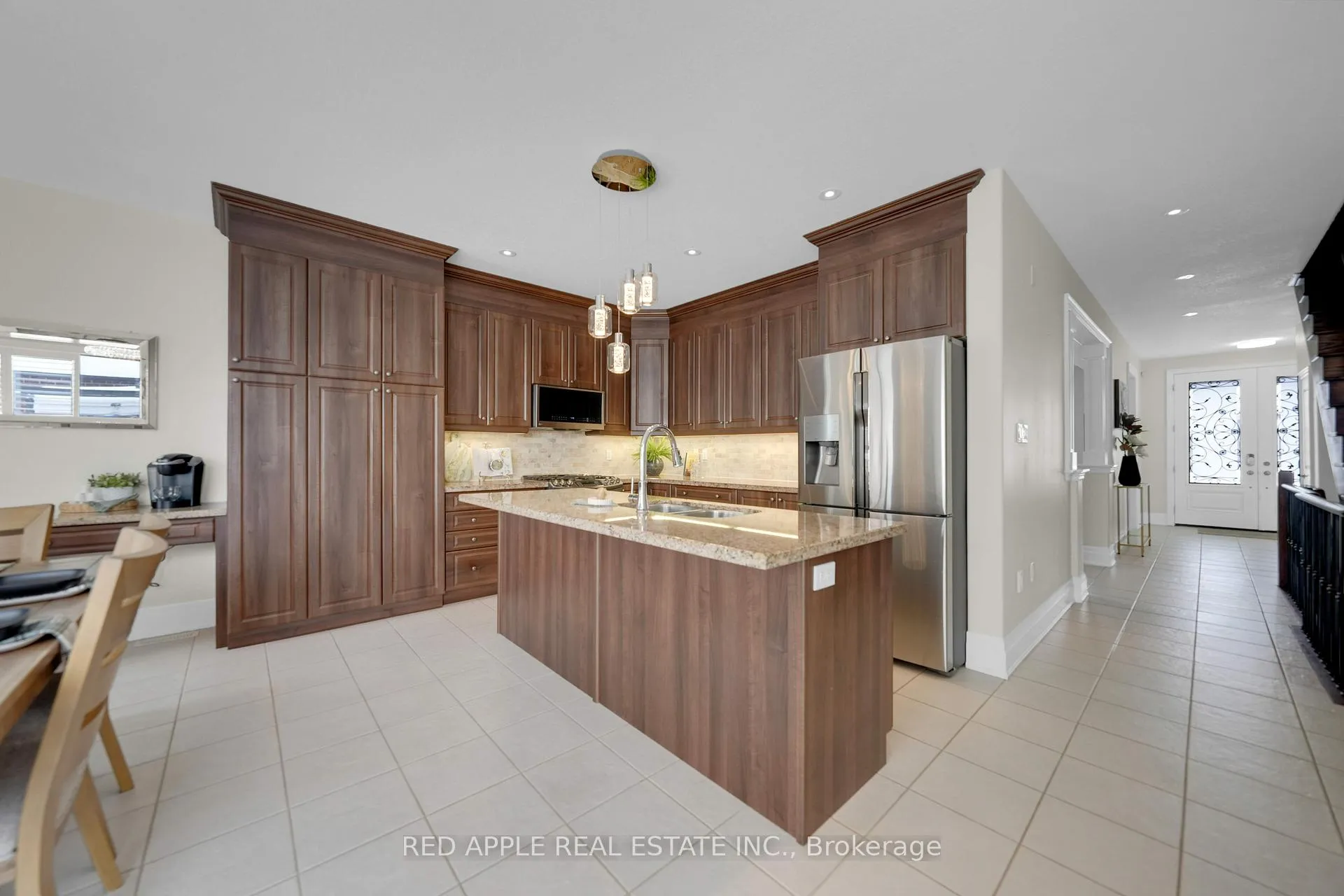 Photo 7 of 1143 Quarry Drive, Innisfil, Alcona — HOMEH