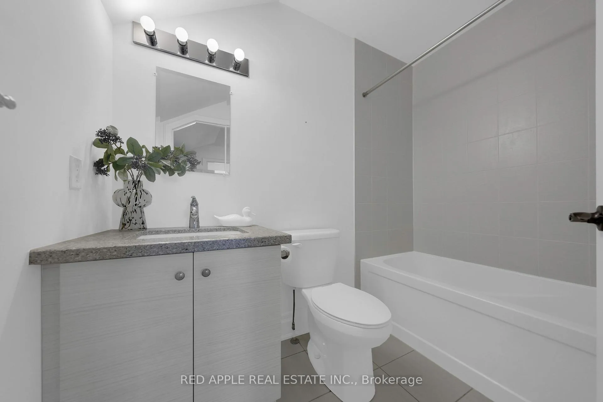 Photo 21 of 1143 Quarry Drive, Innisfil, Alcona — HOMEH