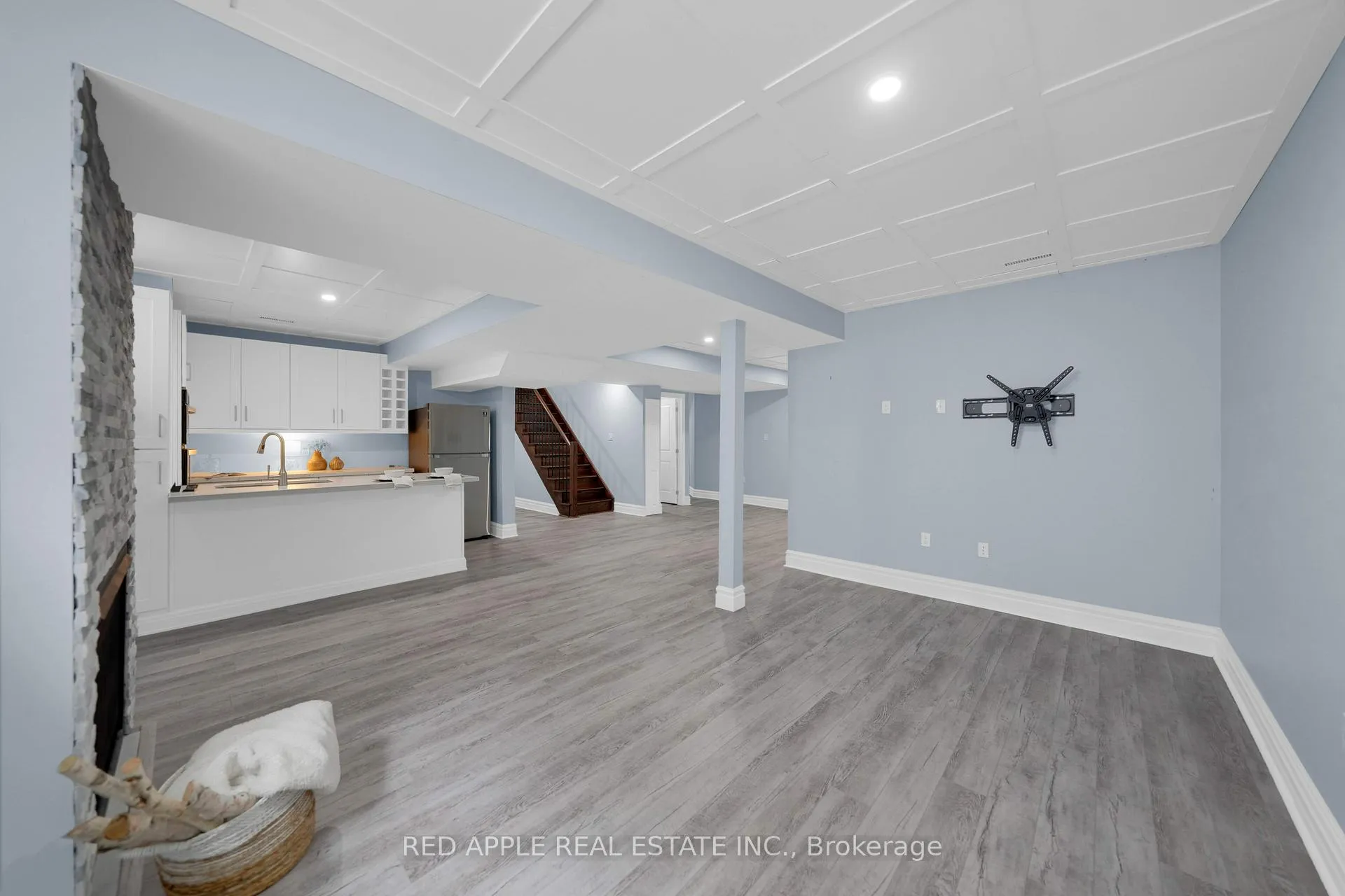 Photo 23 of 1143 Quarry Drive, Innisfil, Alcona — HOMEH
