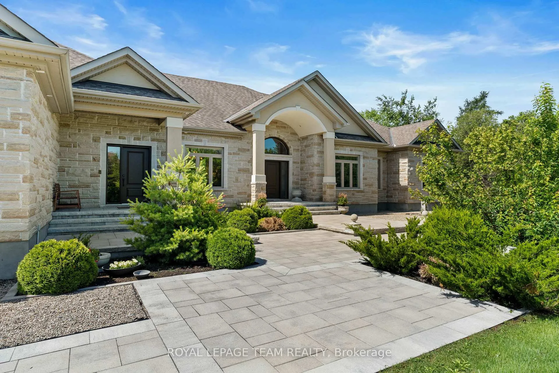 Photo 2 of 5987 Knights Drive, Ottawa, Manotick East to Manotick Station — HOMEH