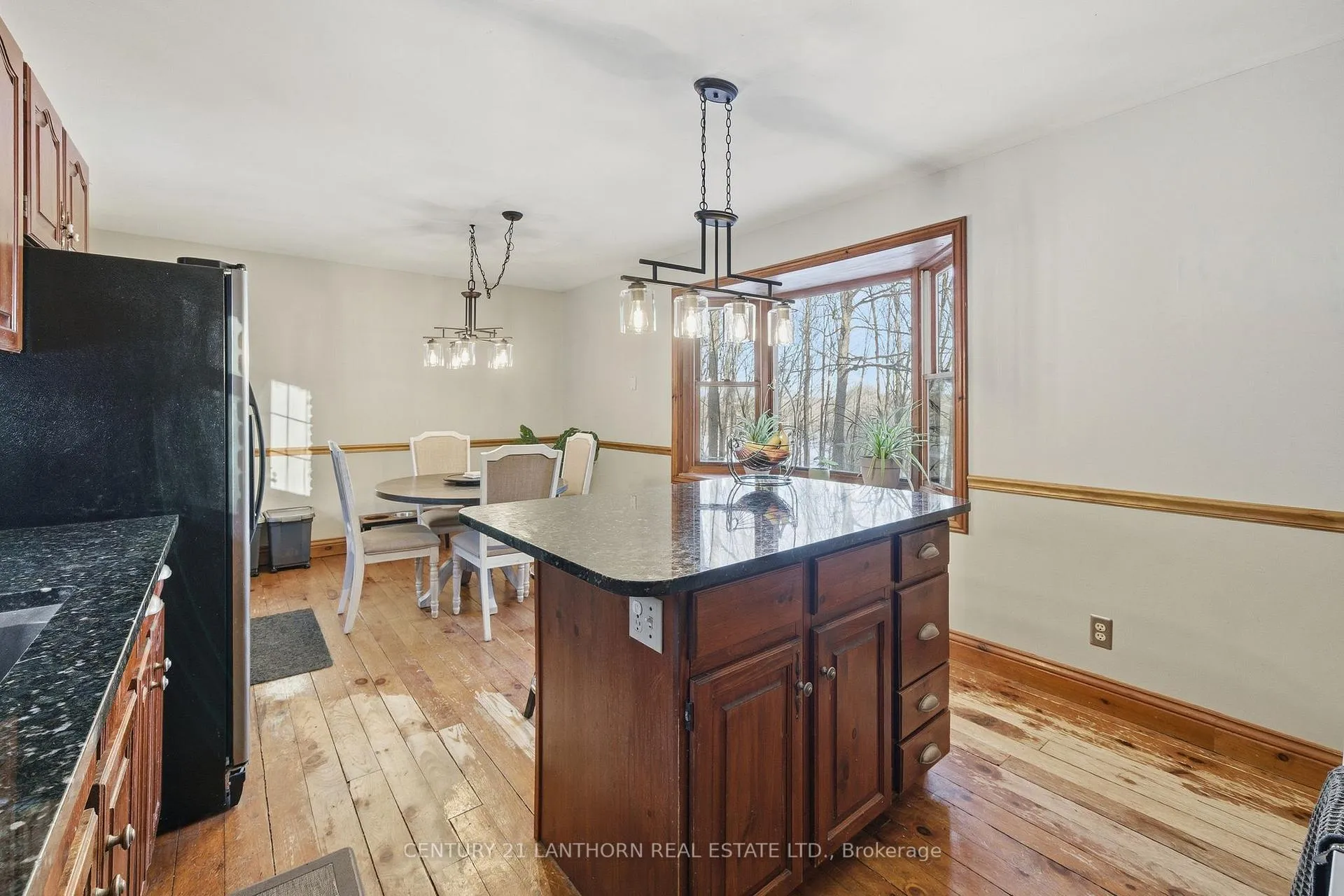 Photo 19 of 237 Beatty Road, Belleville, Thurlow Ward — HOMEH