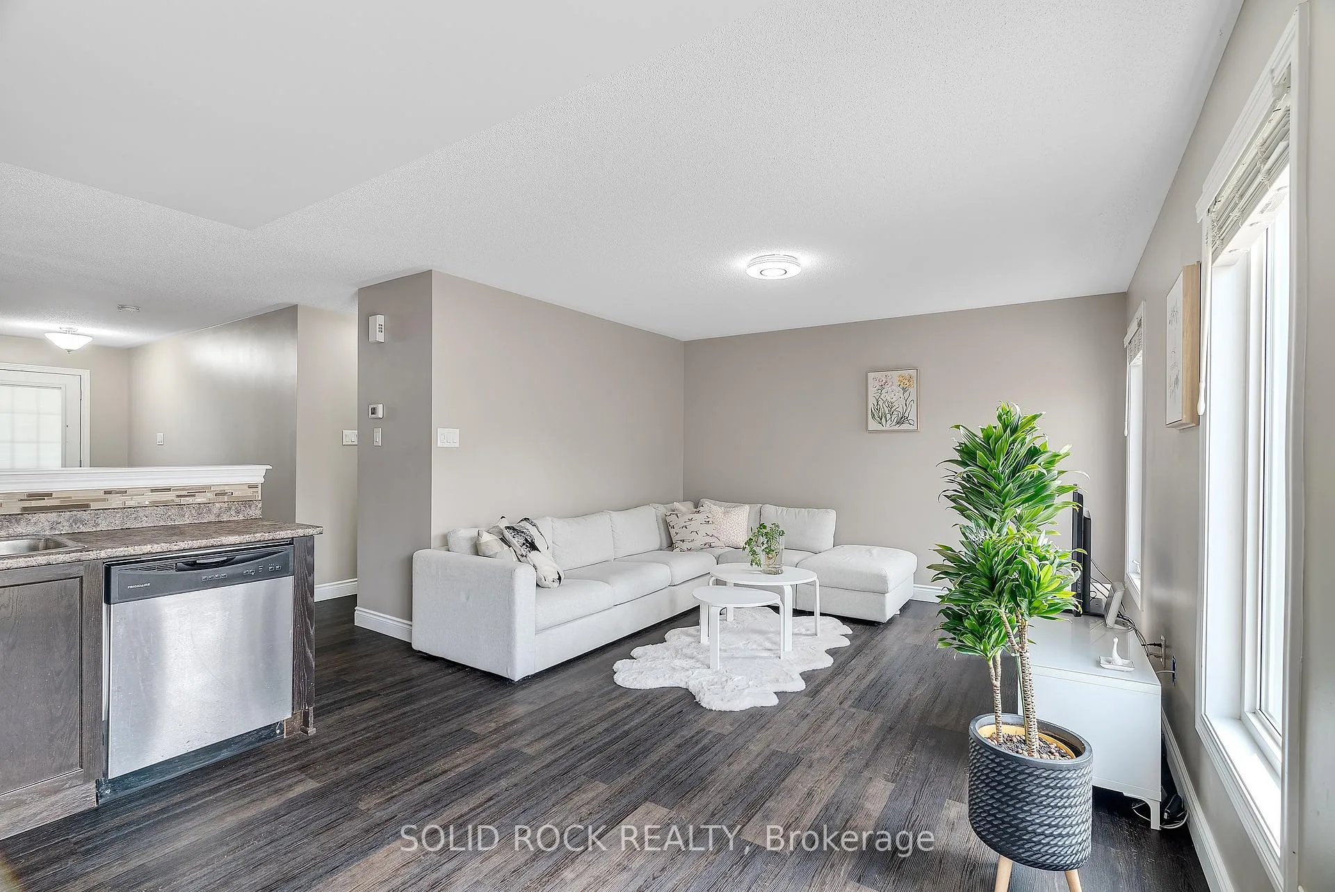 Photo 8 of 1855 Maple Grove Road, Ottawa, Stittsville (North) — HOMEH