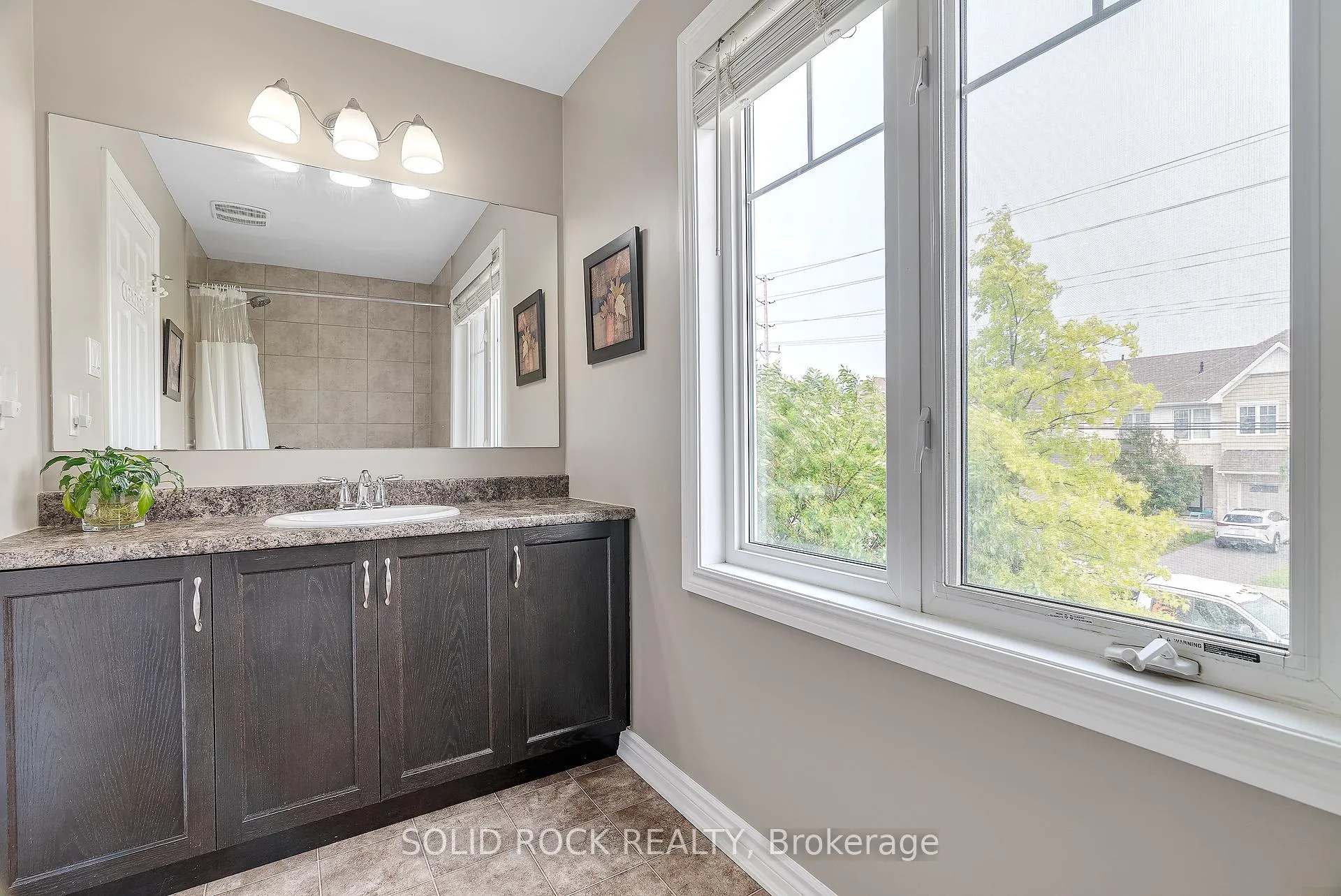 Photo 32 of 1855 Maple Grove Road, Ottawa, Stittsville (North) — HOMEH