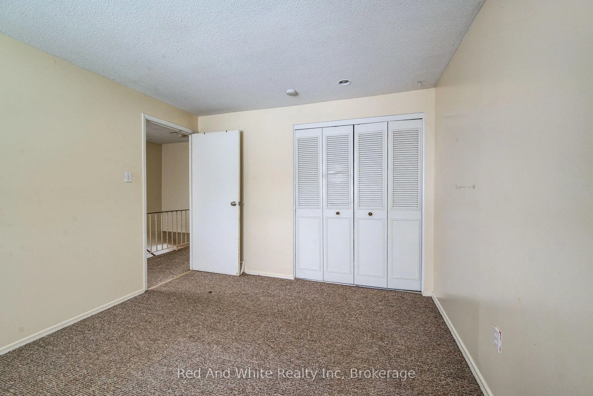 Photo 20 of 52 Avonwood Drive, Stratford — HOMEH