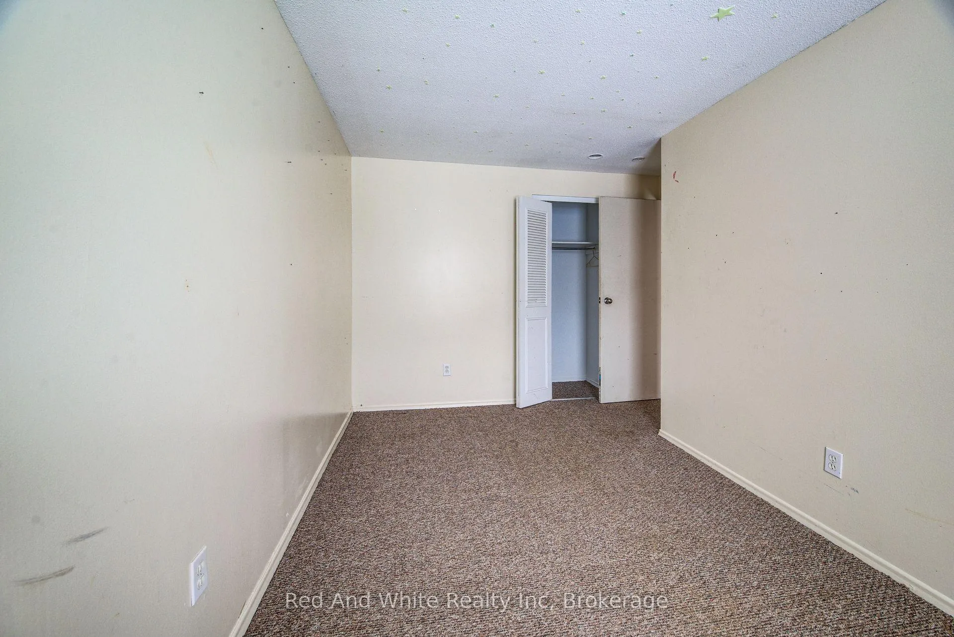 Photo 22 of 52 Avonwood Drive, Stratford — HOMEH