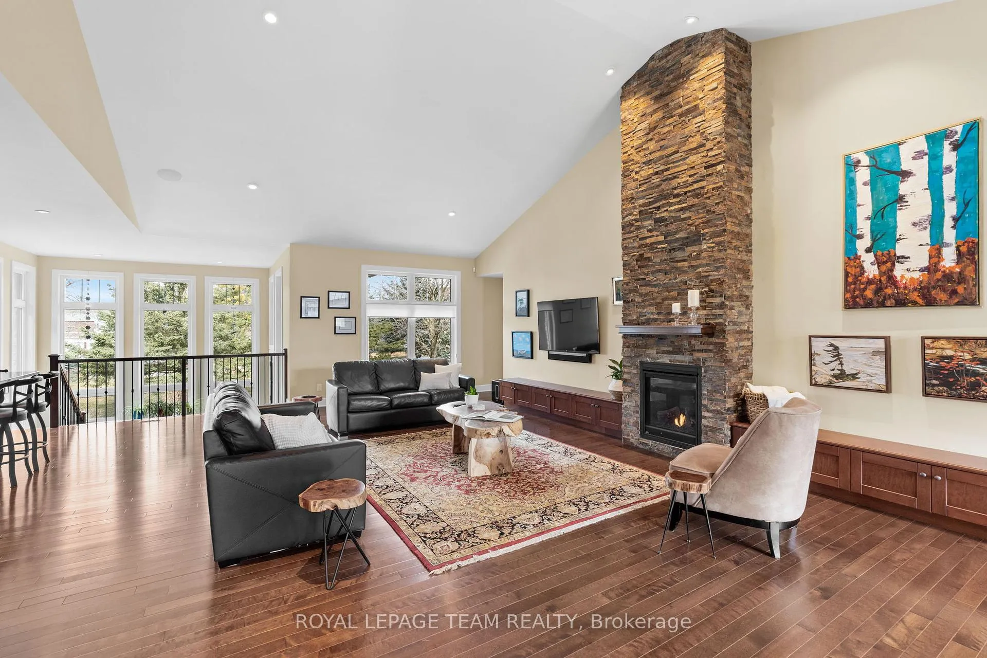 Photo 5 of 1095 Island View Drive, Ottawa, Manotick South to Roger Stevens — HOMEH