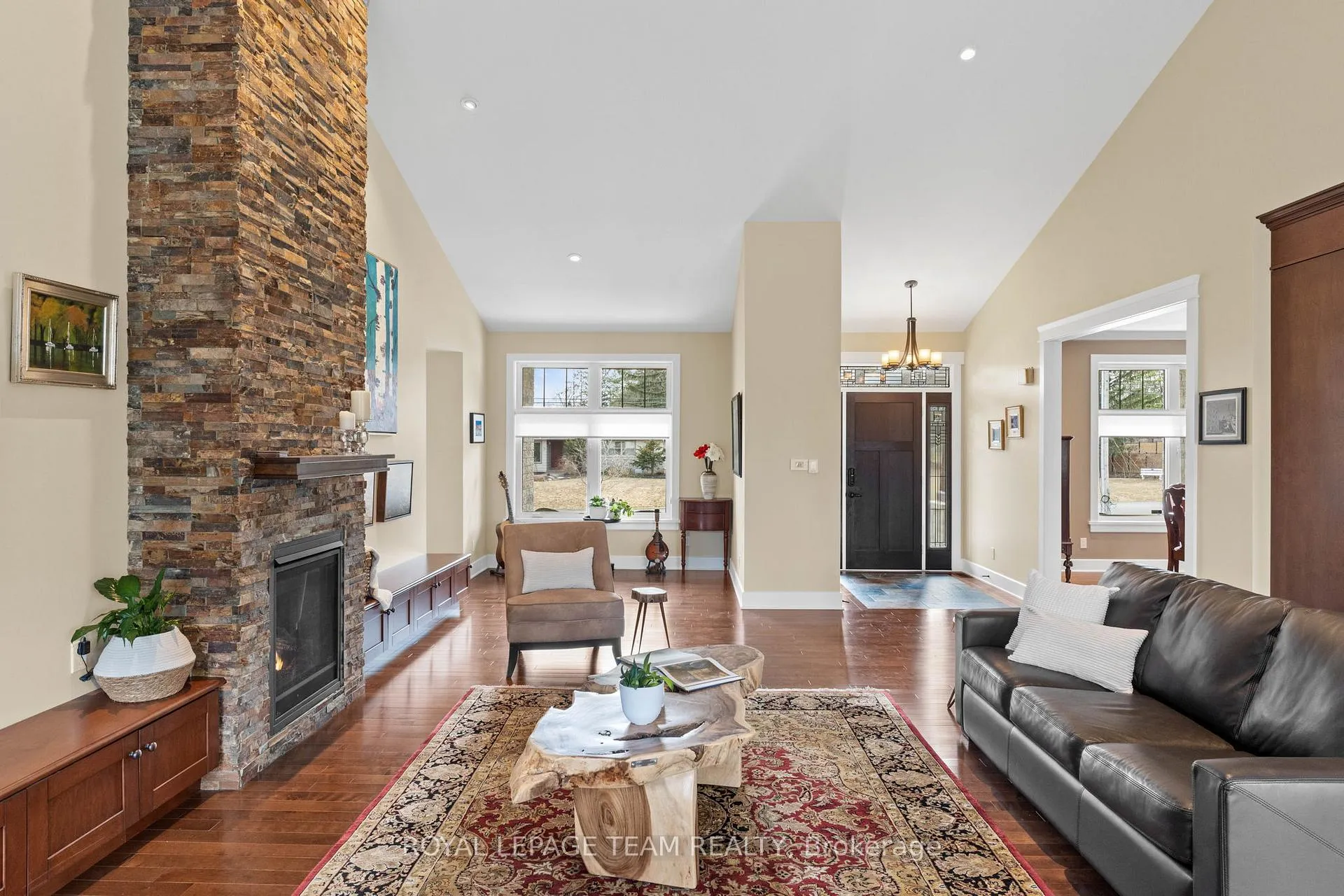 Photo 8 of 1095 Island View Drive, Ottawa, Manotick South to Roger Stevens — HOMEH