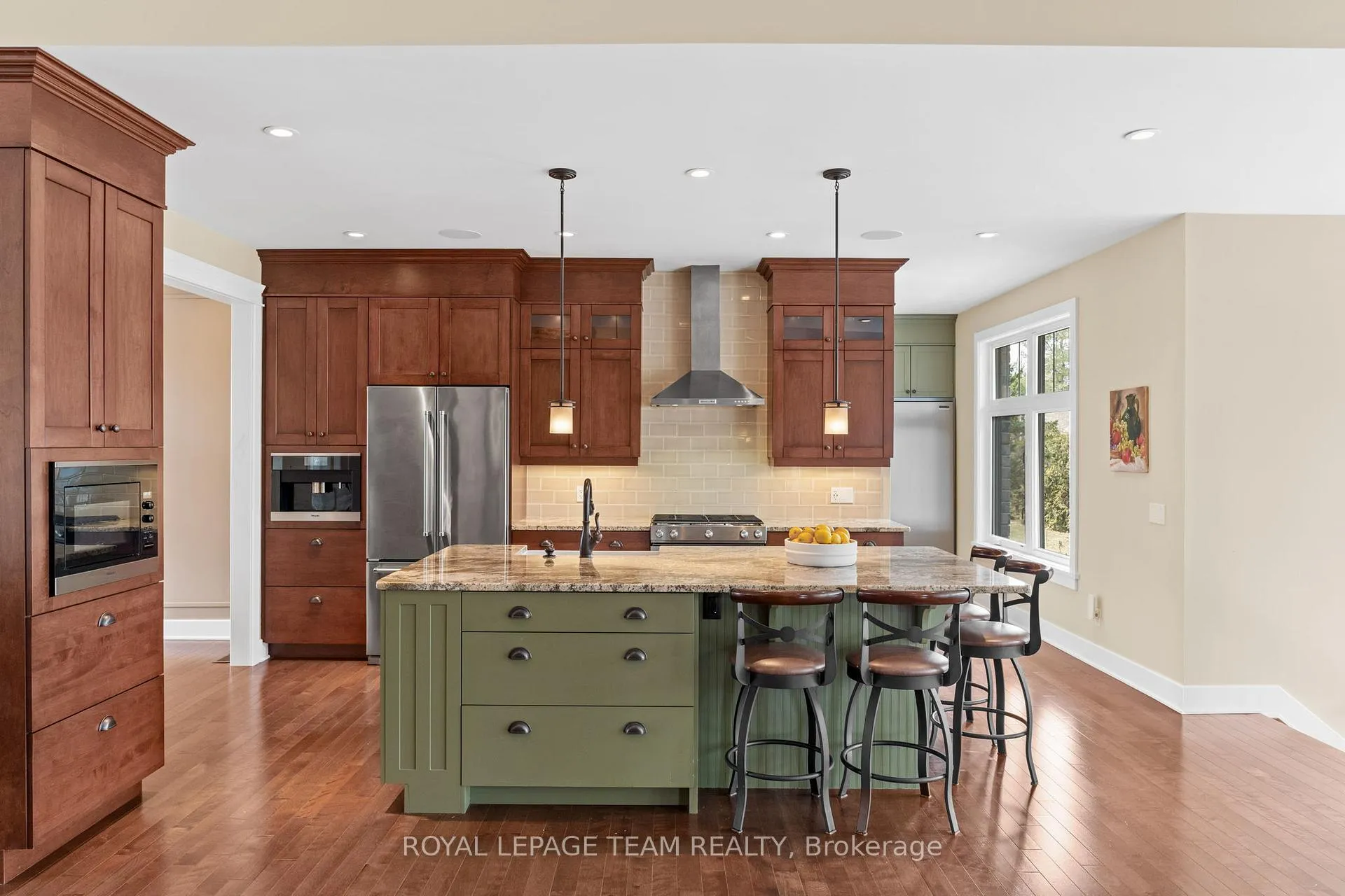 Photo 10 of 1095 Island View Drive, Ottawa, Manotick South to Roger Stevens — HOMEH