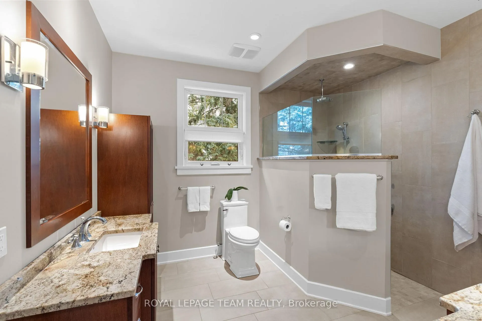 Photo 21 of 1095 Island View Drive, Ottawa, Manotick South to Roger Stevens — HOMEH