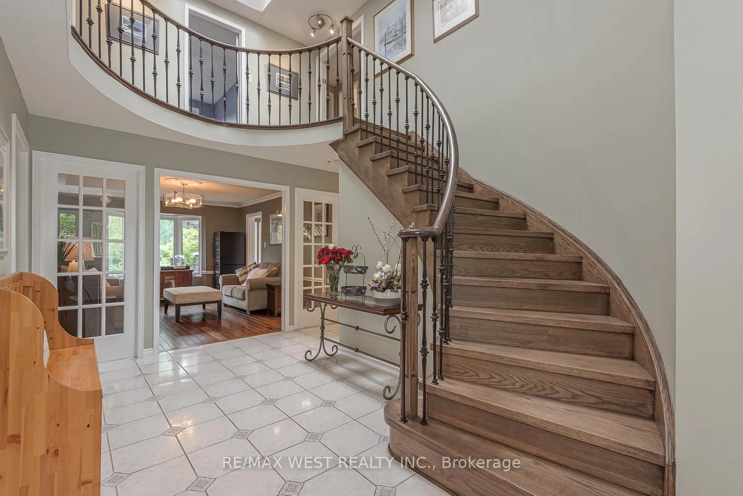 Photo 1 of 12 Barr Crescent, Brampton, Heart Lake East — HOMEH