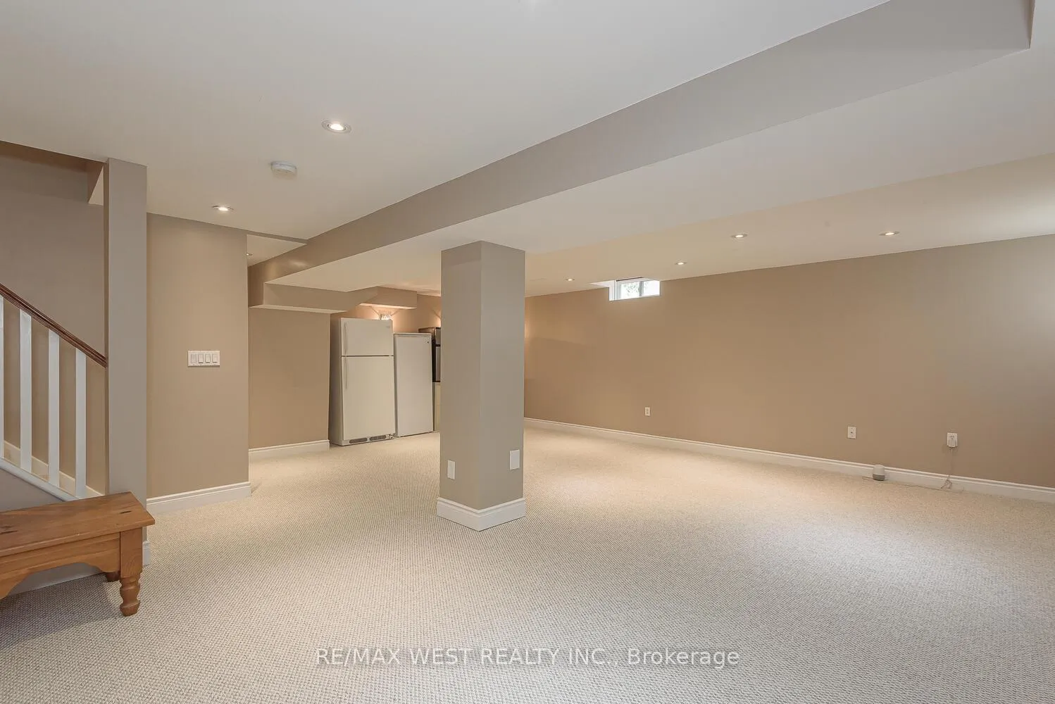 Photo 39 of 12 Barr Crescent, Brampton, Heart Lake East — HOMEH