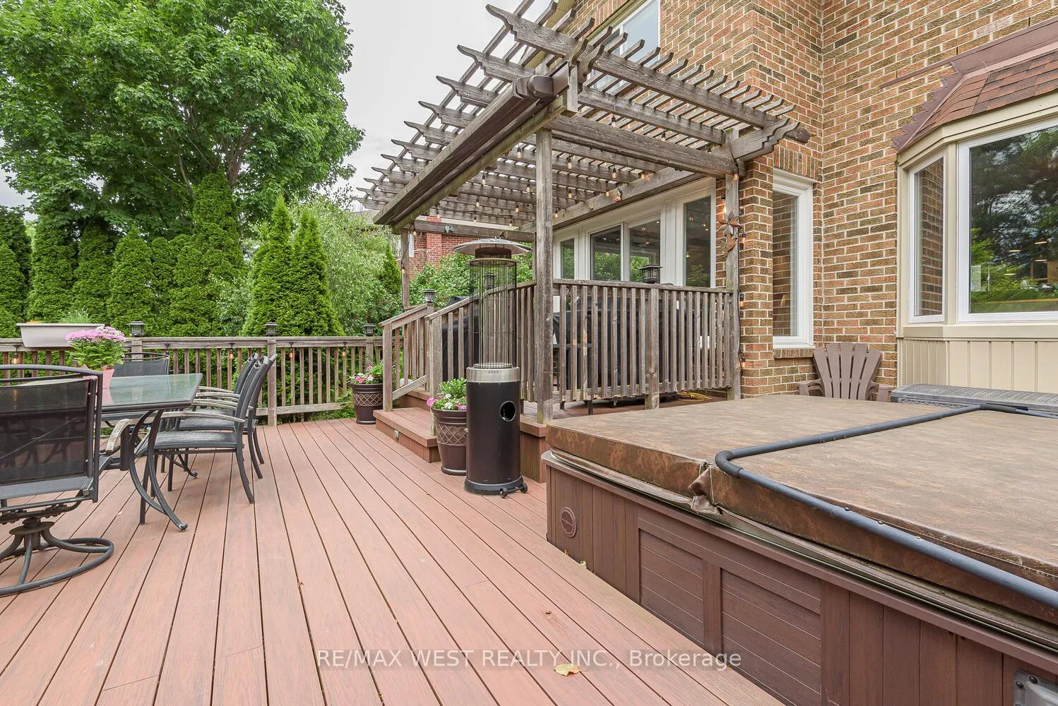 Photo 48 of 12 Barr Crescent, Brampton, Heart Lake East — HOMEH