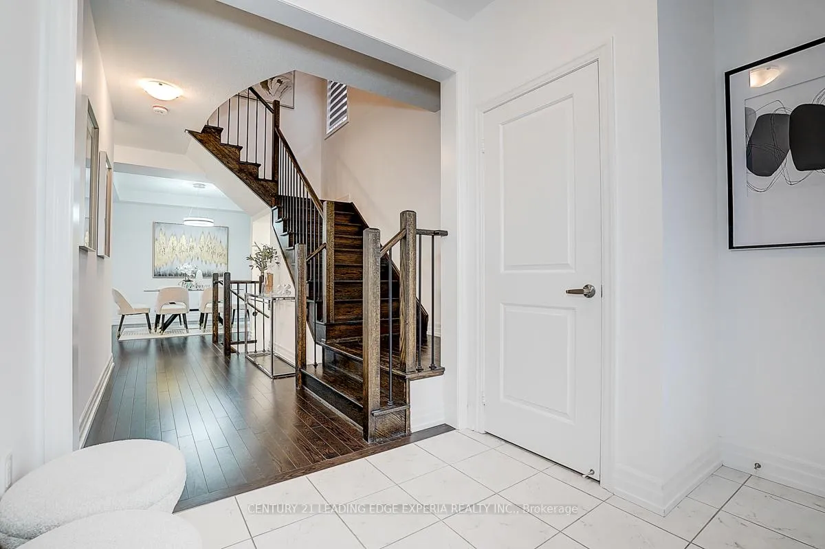 Photo 4 of 11 Micklefield Avenue, Whitby, Rural Whitby — HOMEH