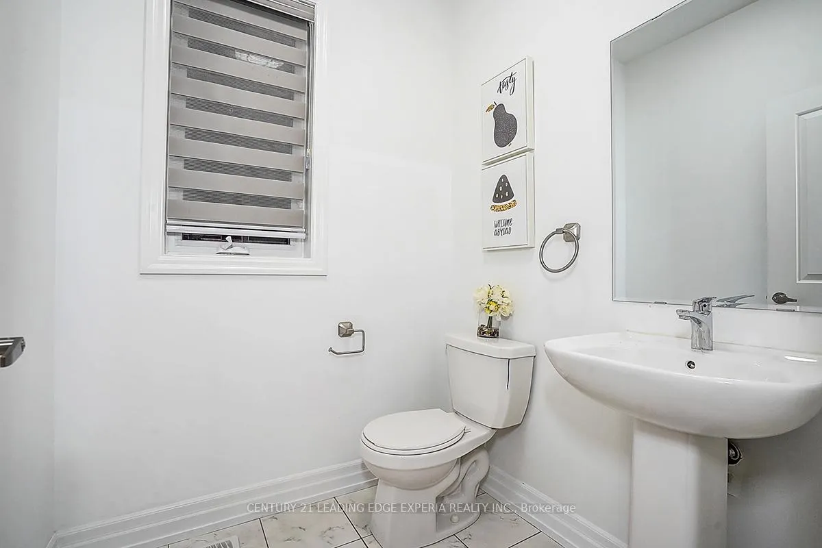Photo 18 of 11 Micklefield Avenue, Whitby, Rural Whitby — HOMEH