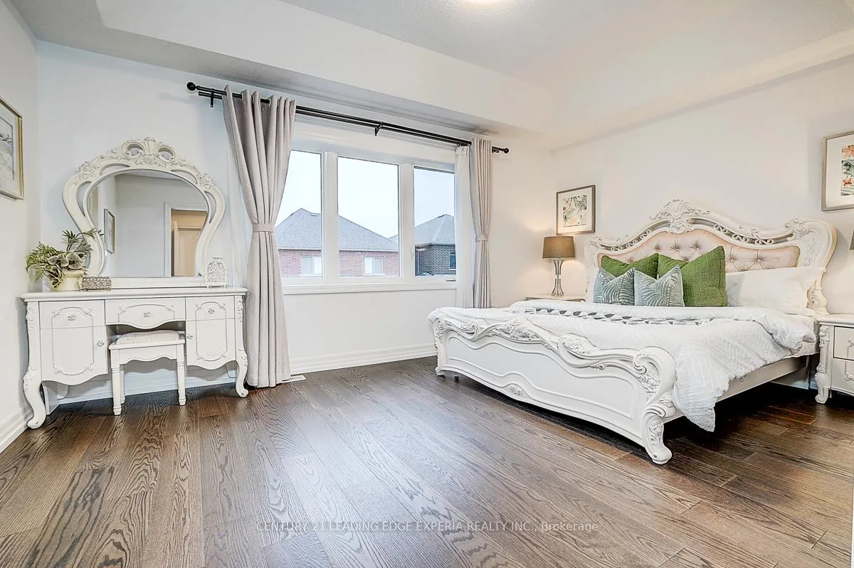 Photo 22 of 11 Micklefield Avenue, Whitby, Rural Whitby — HOMEH