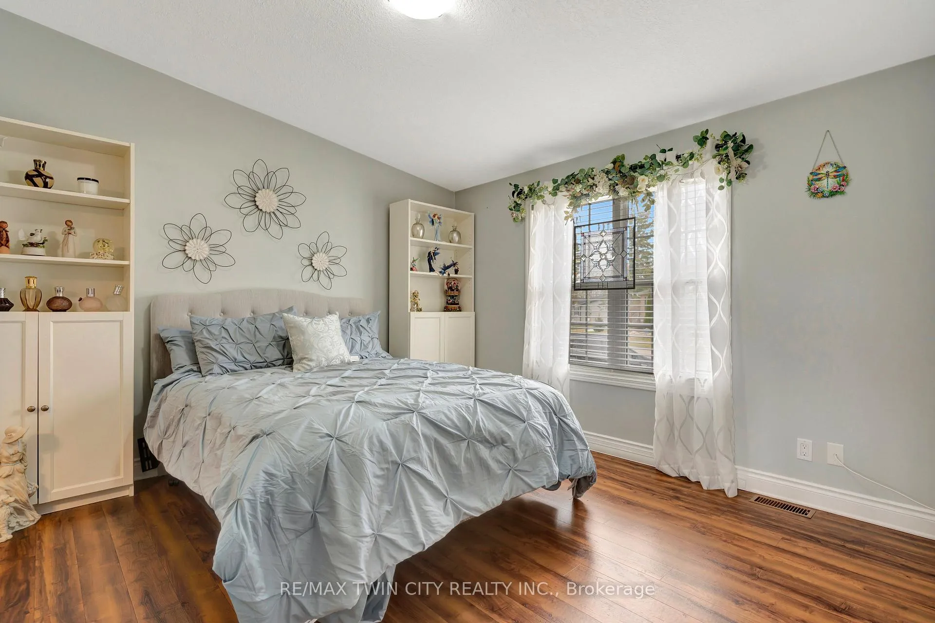 Photo 12 of Unit 4 Maple Ridge, 1429 Sheffield Road, Hamilton, Rural Flamborough — HOMEH