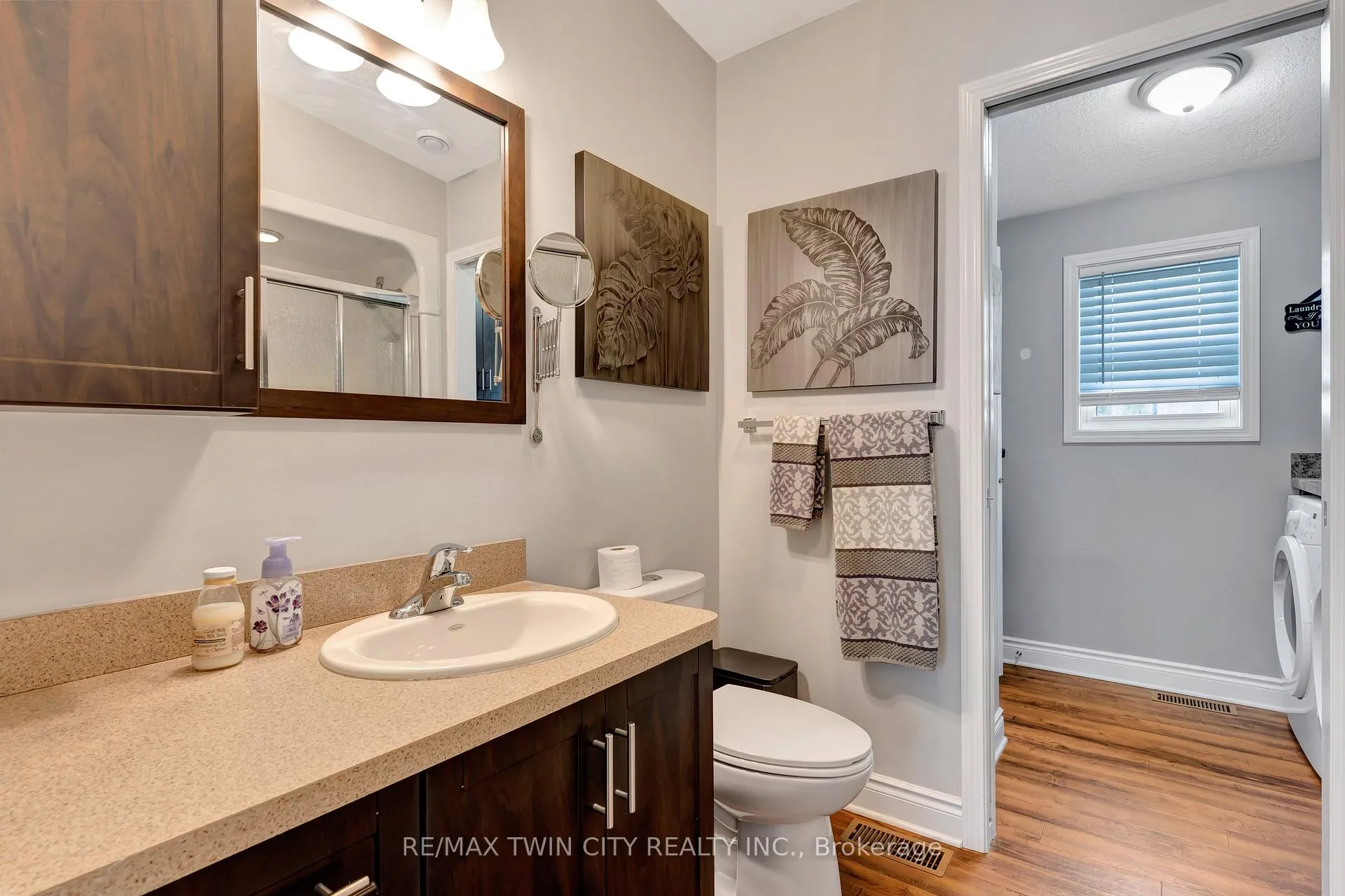 Photo 13 of Unit 4 Maple Ridge, 1429 Sheffield Road, Hamilton, Rural Flamborough — HOMEH