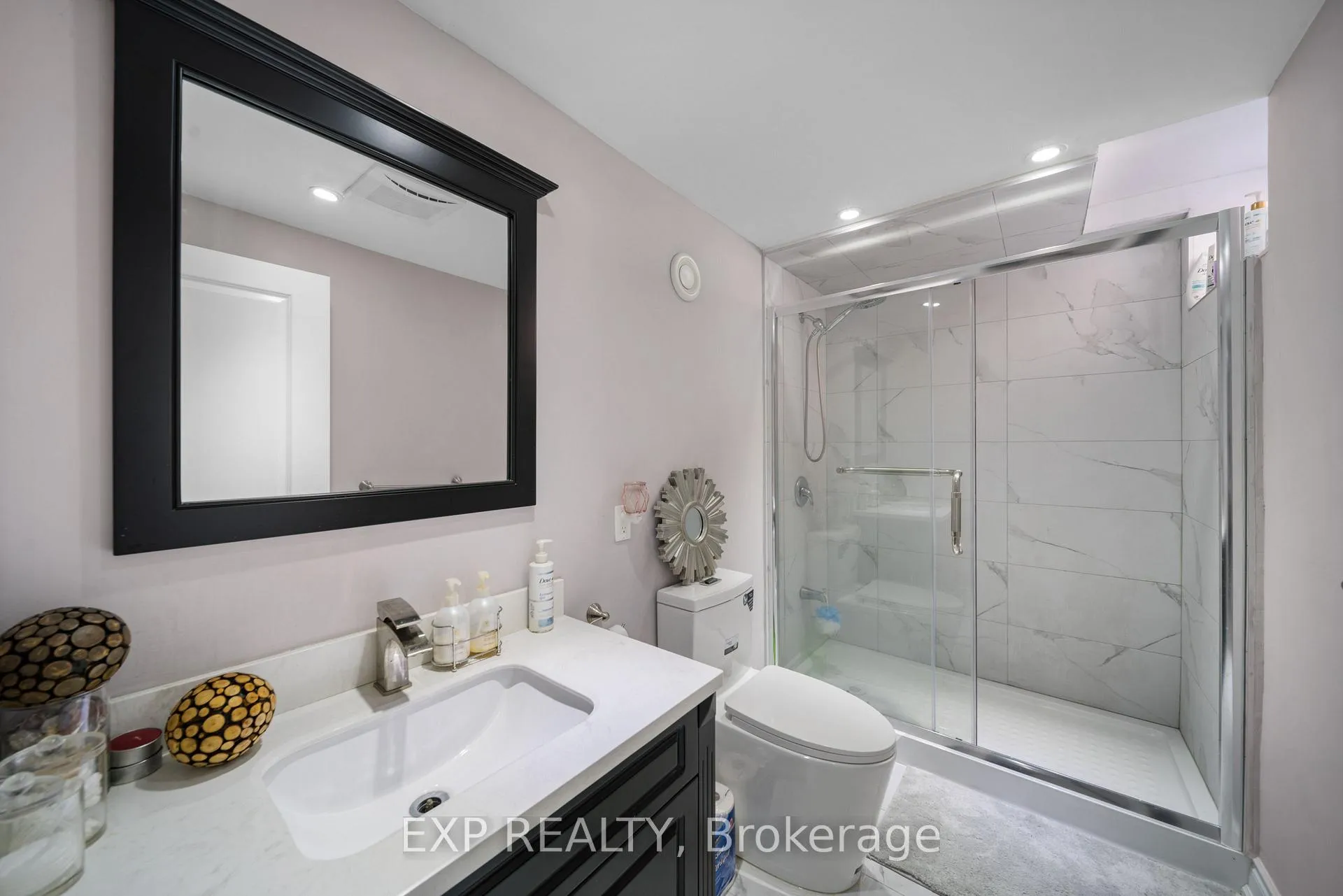 Photo 17 of 126 Larkin Avenue, Markham, Markham Village — HOMEH