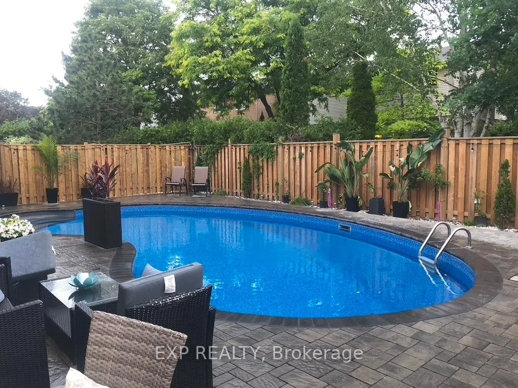 Photo 31 of 126 Larkin Avenue, Markham, Markham Village — HOMEH