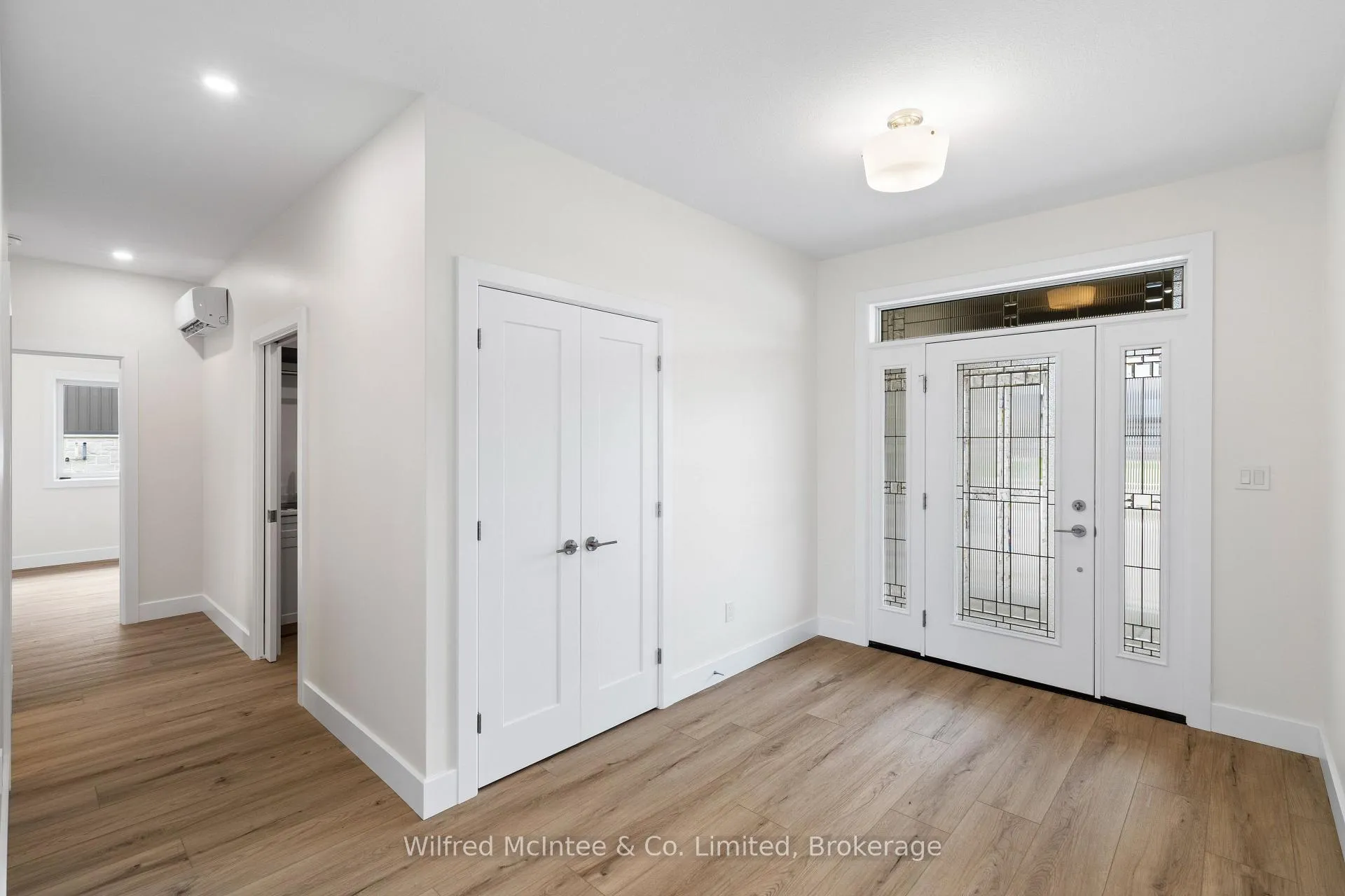 Photo 3 of 44 McTavish Crescent, Huron-Kinloss — HOMEH