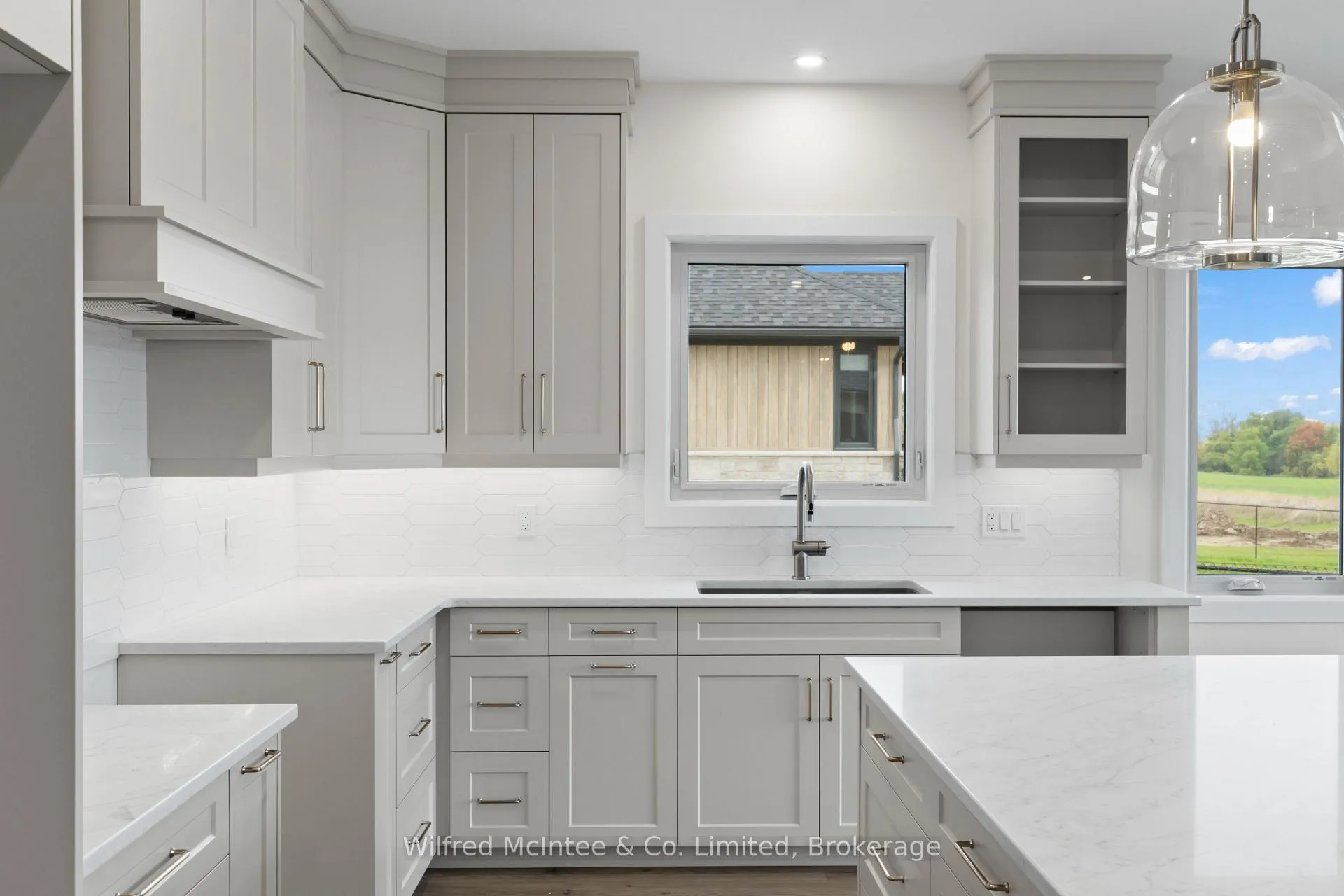 Photo 5 of 44 McTavish Crescent, Huron-Kinloss — HOMEH