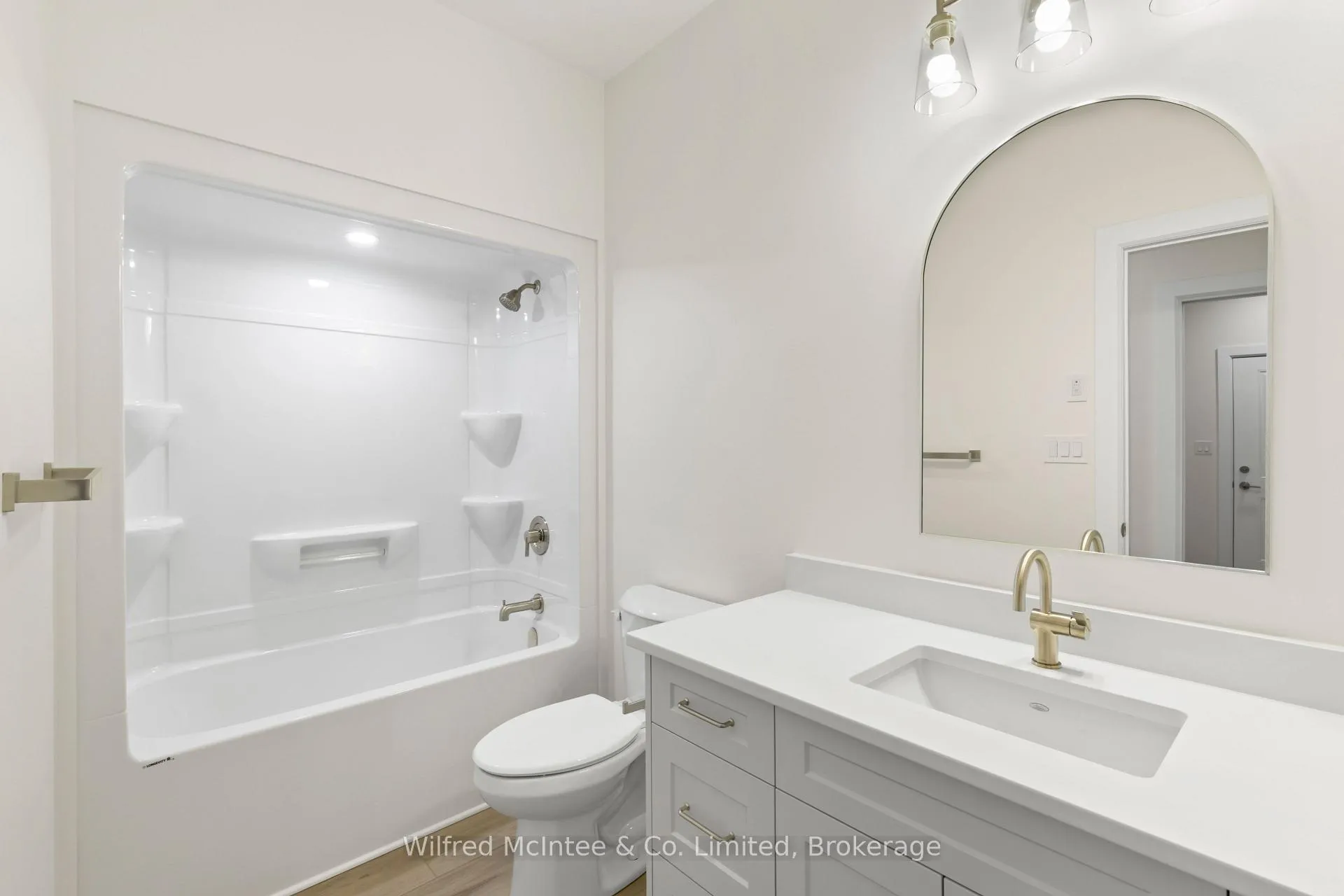 Photo 22 of 44 McTavish Crescent, Huron-Kinloss — HOMEH