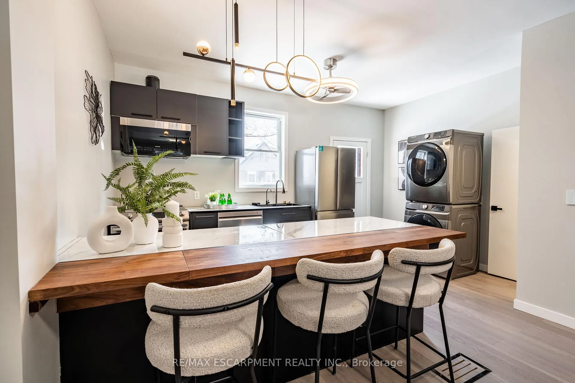 Photo 14 of 35 Lorne Avenue, Hamilton, Blakeley — HOMEH