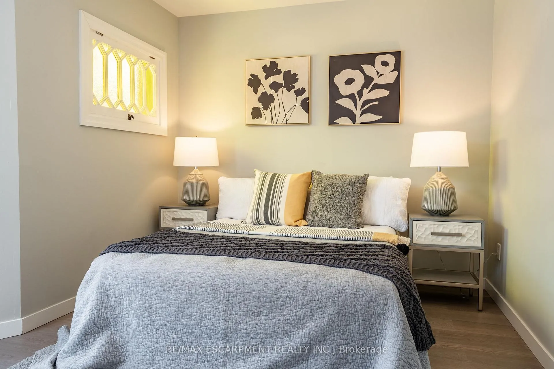 Photo 24 of 35 Lorne Avenue, Hamilton, Blakeley — HOMEH
