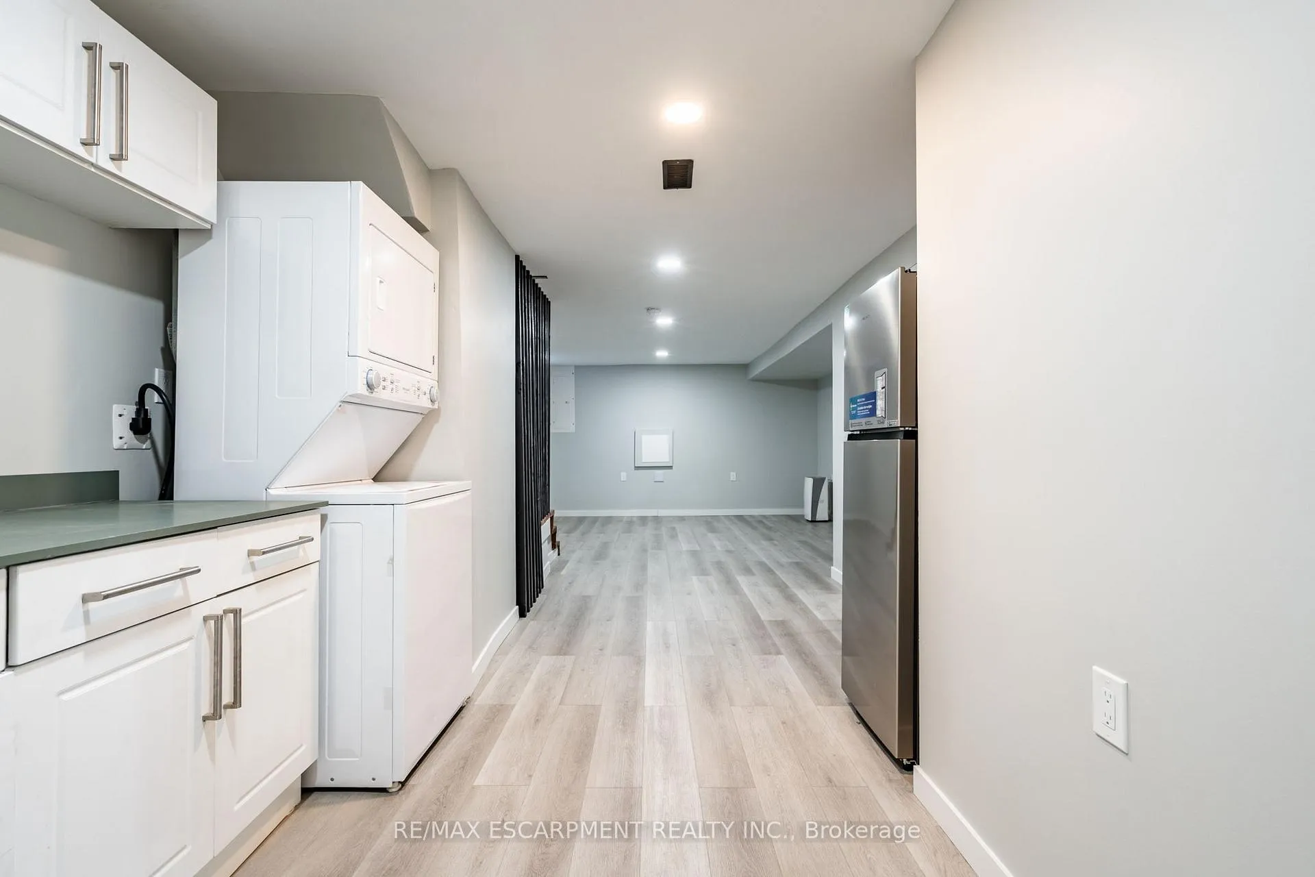 Photo 43 of 35 Lorne Avenue, Hamilton, Blakeley — HOMEH