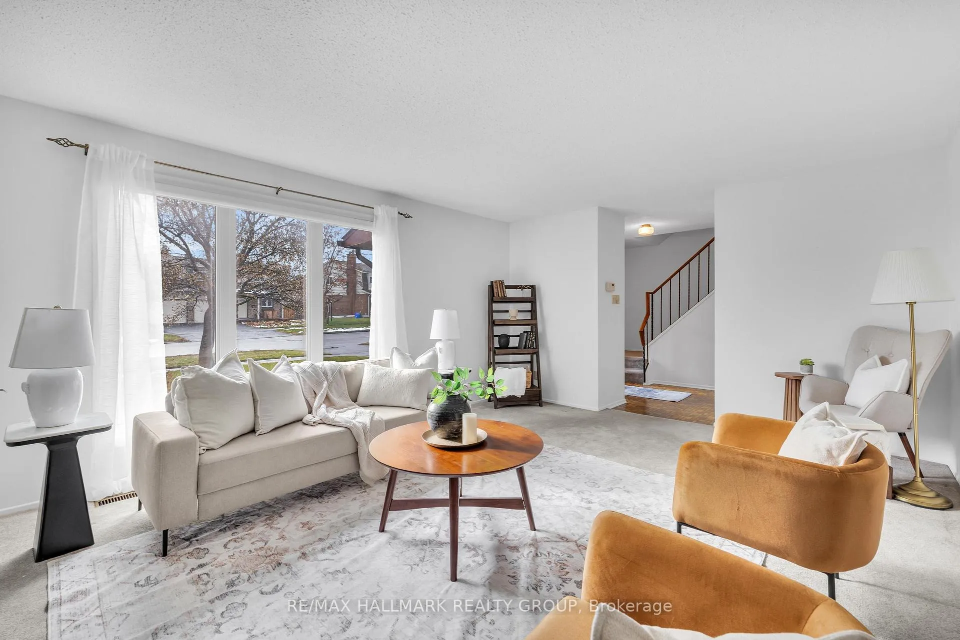 Photo 4 of 3407 McCarthy Road, Ottawa, Hunt Club/Western Community — HOMEH