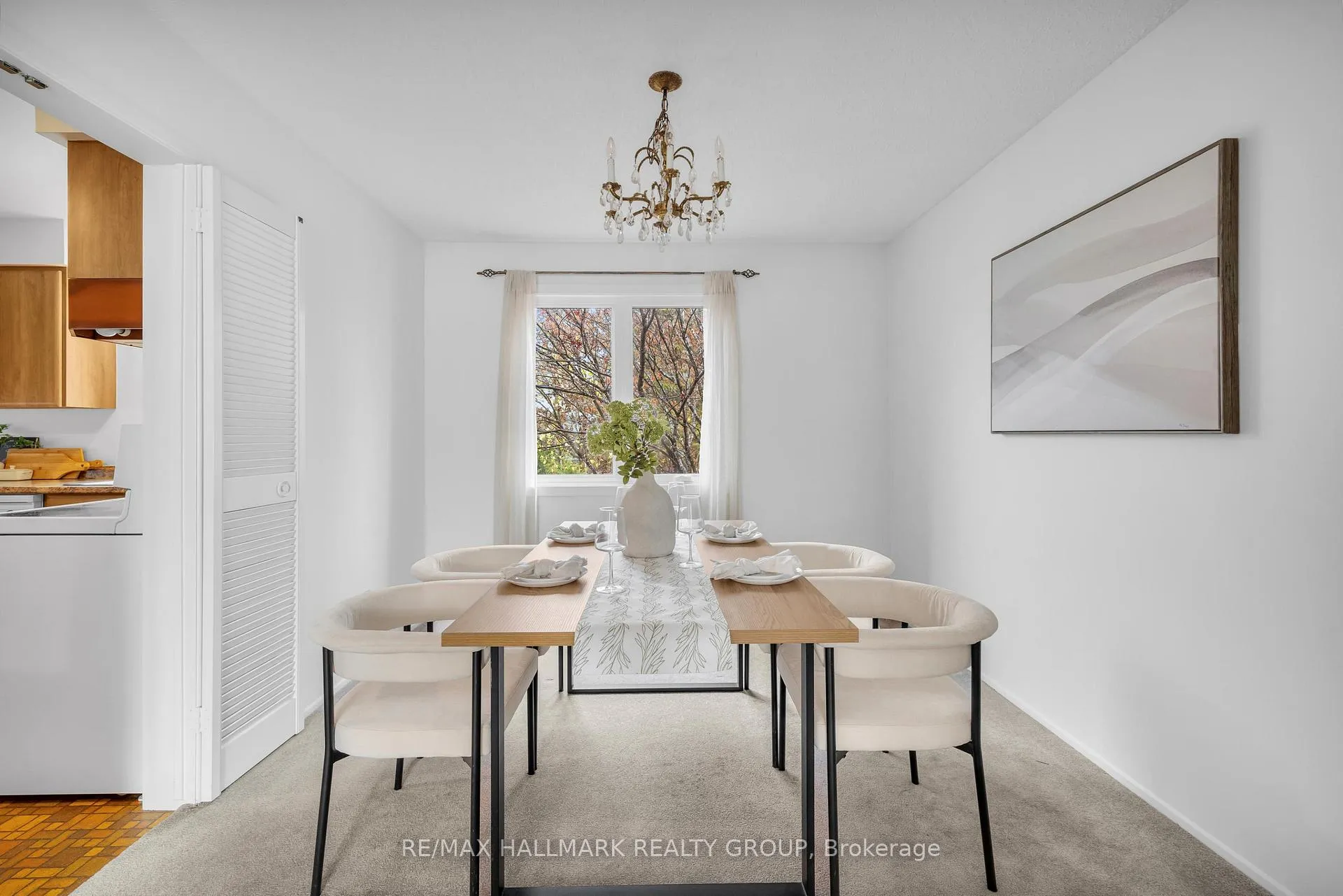 Photo 6 of 3407 McCarthy Road, Ottawa, Hunt Club/Western Community — HOMEH