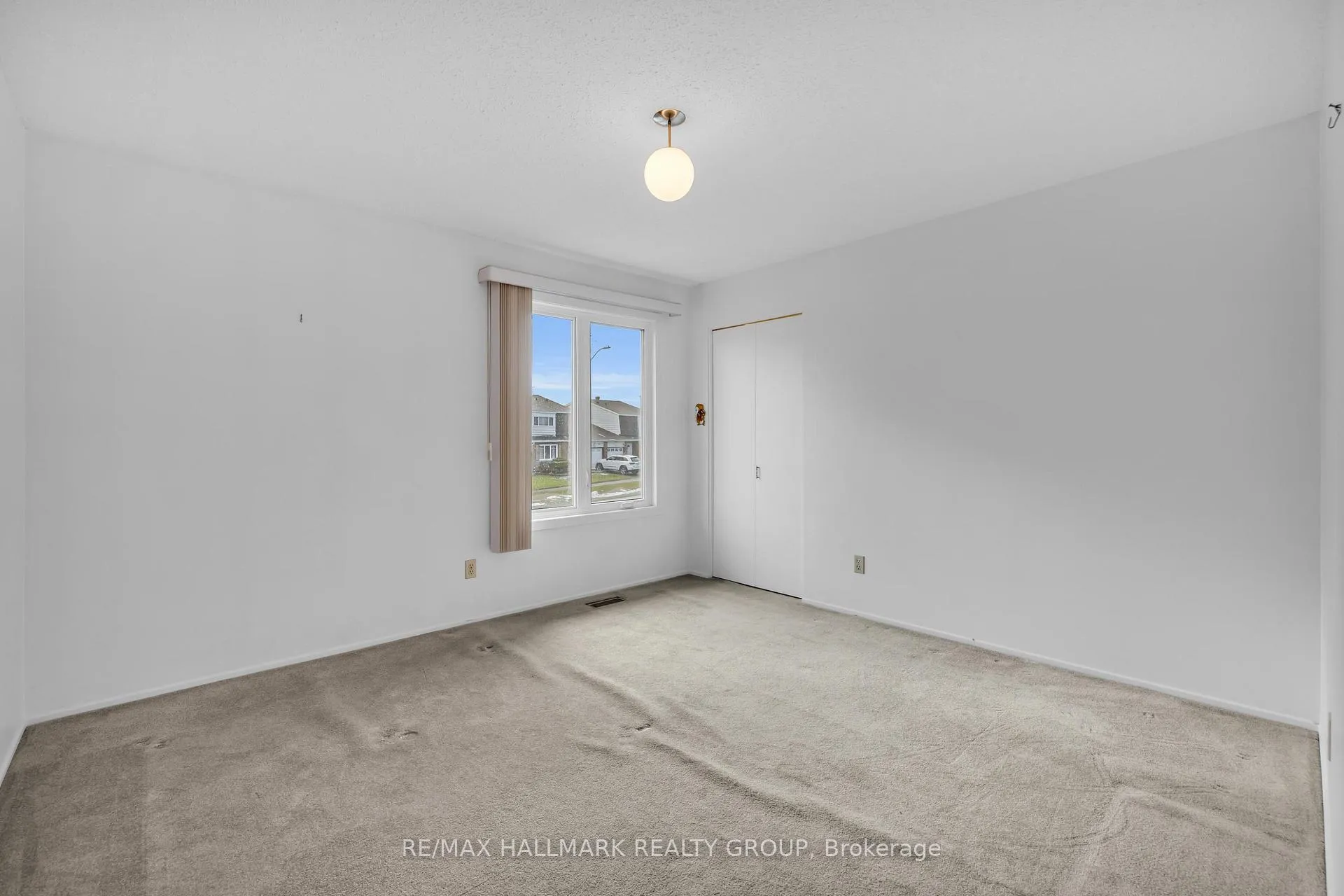 Photo 16 of 3407 McCarthy Road, Ottawa, Hunt Club/Western Community — HOMEH