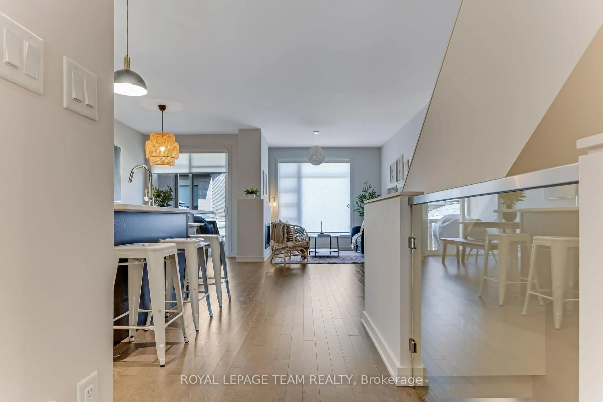 Photo 5 of 206 Pisces Terrace, Ottawa, Leitrim — HOMEH